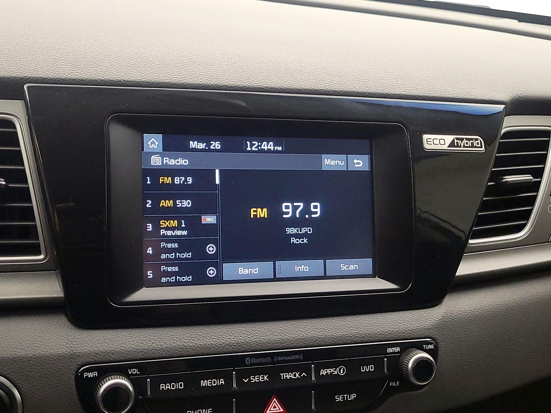 Thumbnail: 2019 Kia Niro - 15