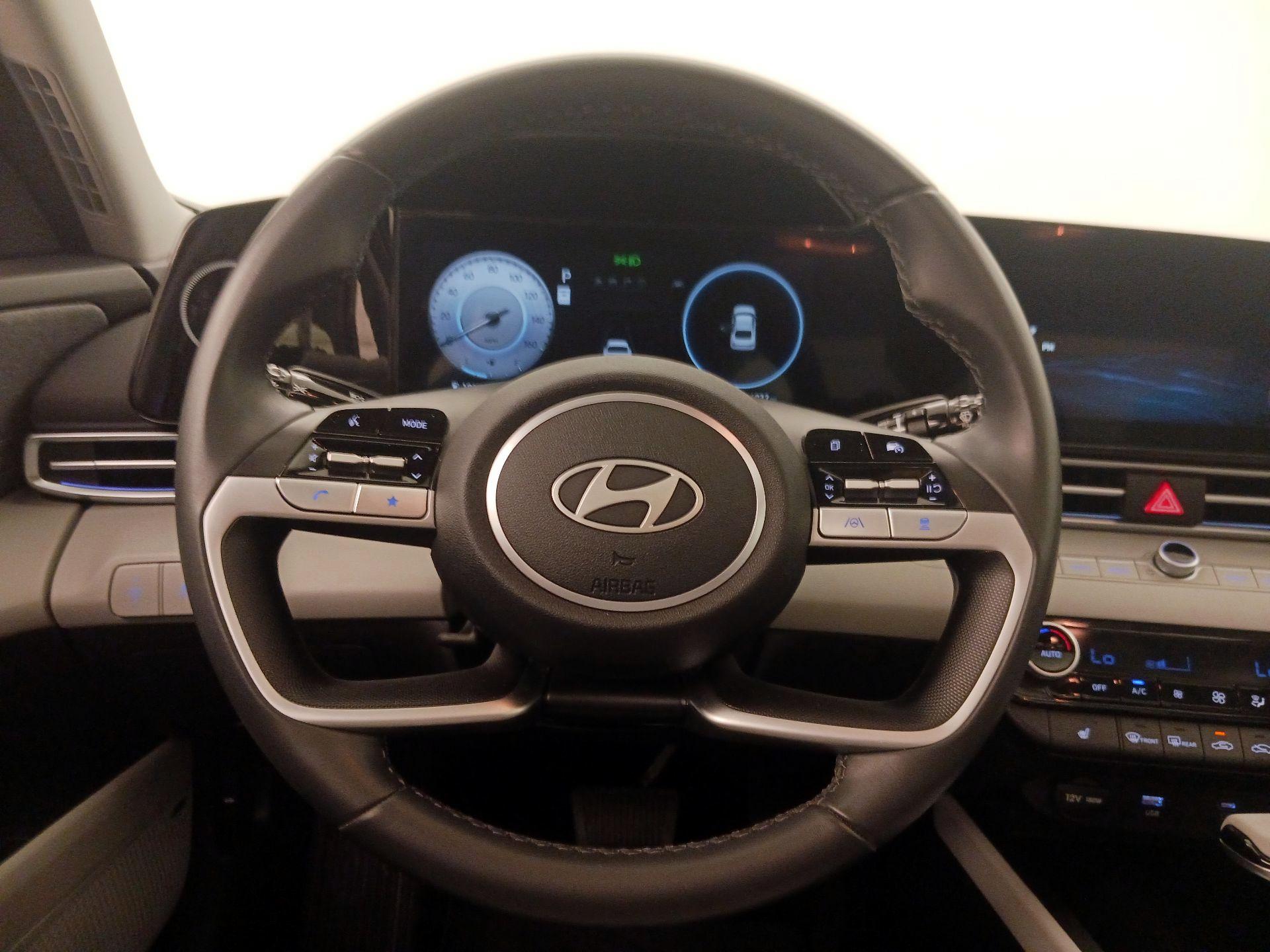 Thumbnail: 2025 Hyundai Elantra - 10