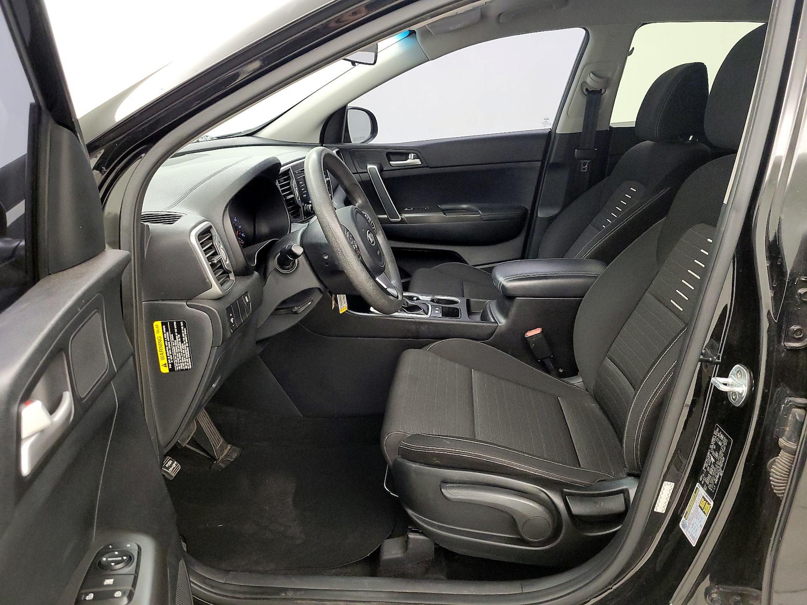 2018 Kia Sportage LX - Photo 12