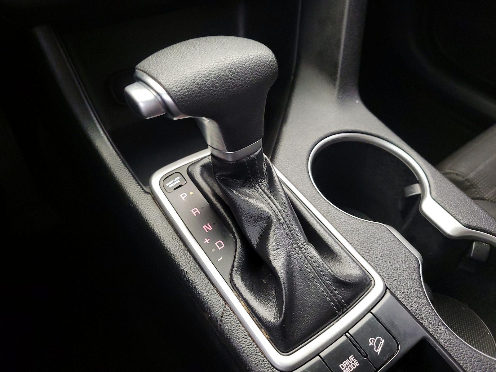 2018 Kia Sportage LX - Photo 16