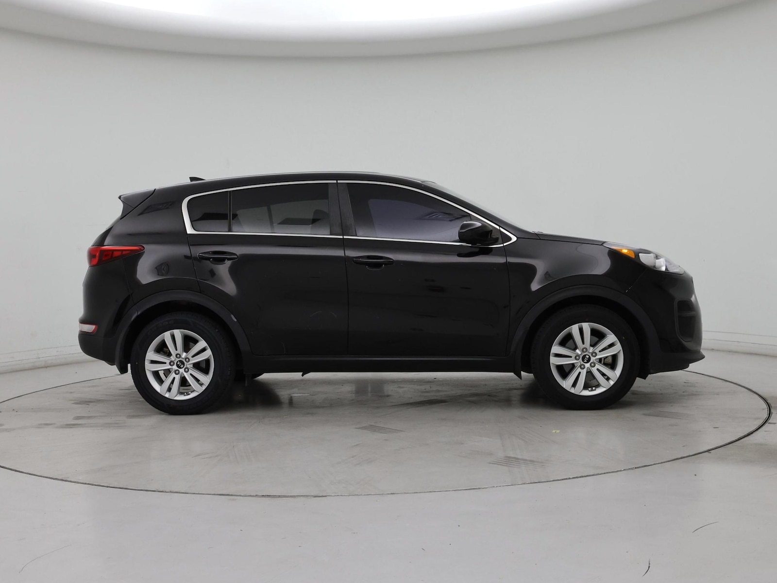 2018 Kia Sportage LX - Photo 8