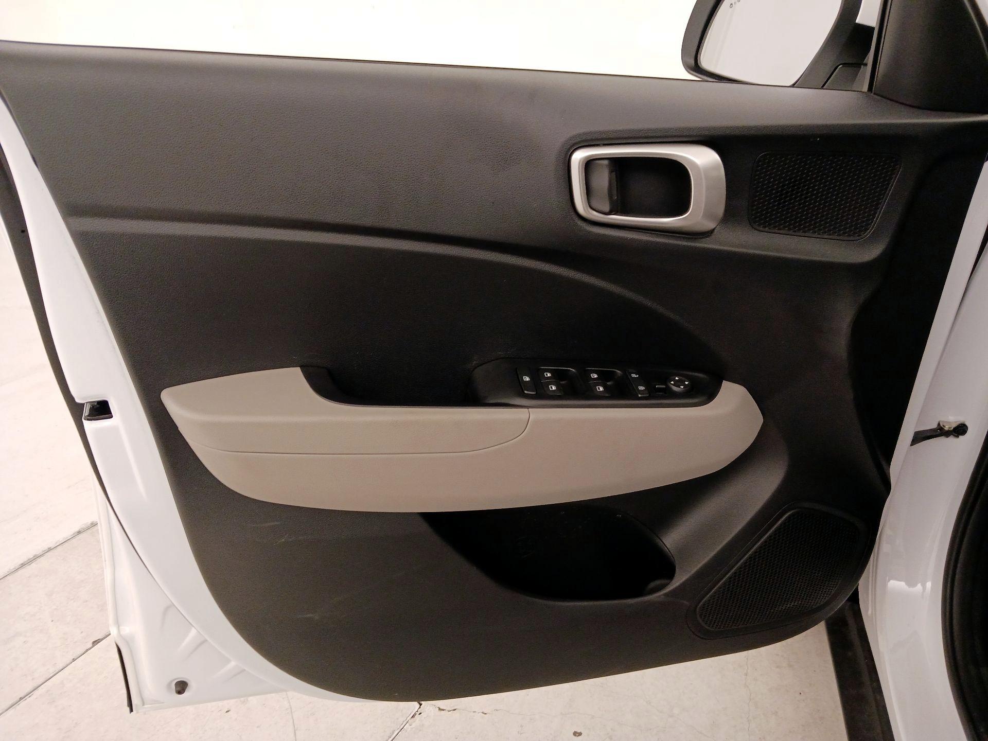 Thumbnail: 2025 Hyundai Venue - 12