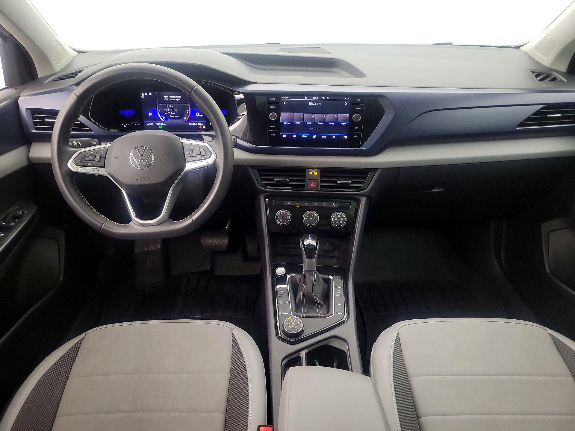 Thumbnail: 2023 Volkswagen Taos - 9