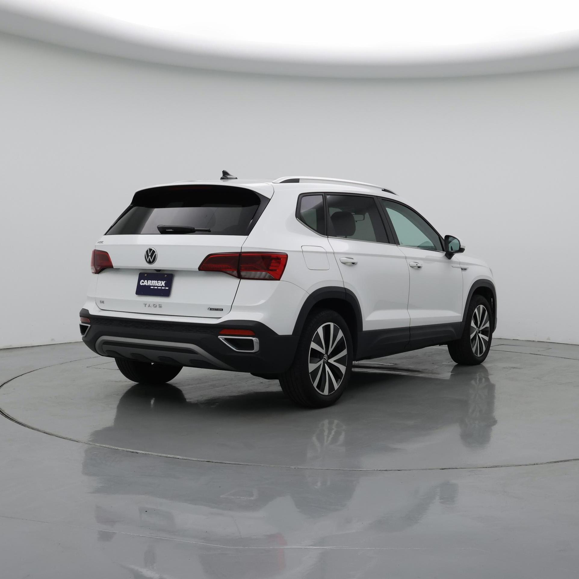 Thumbnail: 2023 Volkswagen Taos - 8