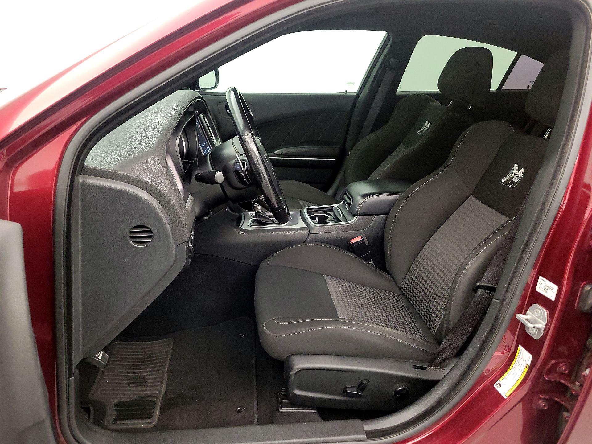 Thumbnail: 2020 Dodge Charger - 11