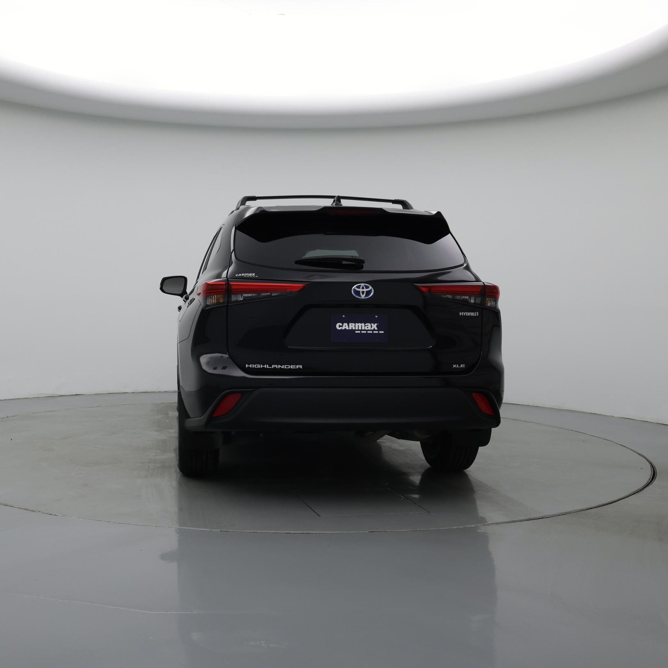 Thumbnail: 2023 Toyota Highlander - 6