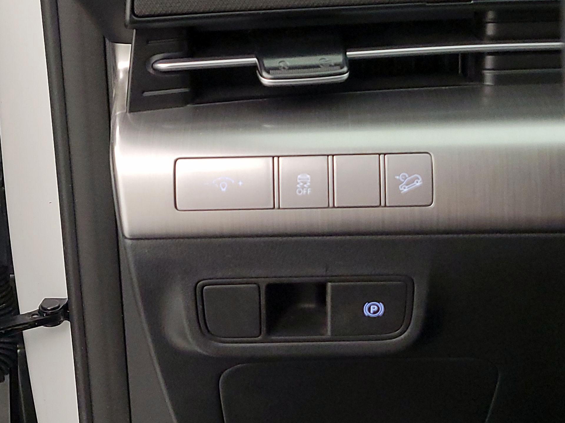 Thumbnail: 2024 Hyundai Kona - 13