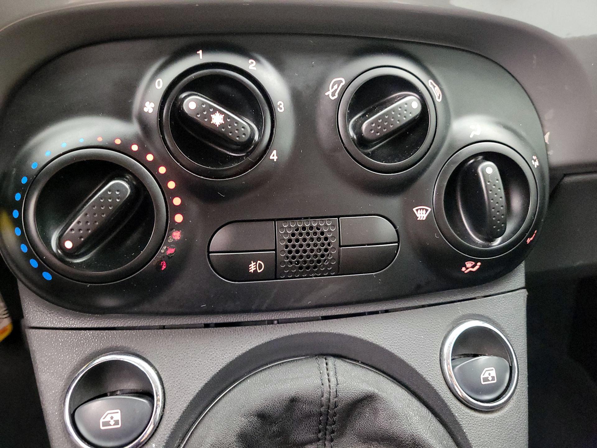 Thumbnail: 2019 Fiat 500 - 16