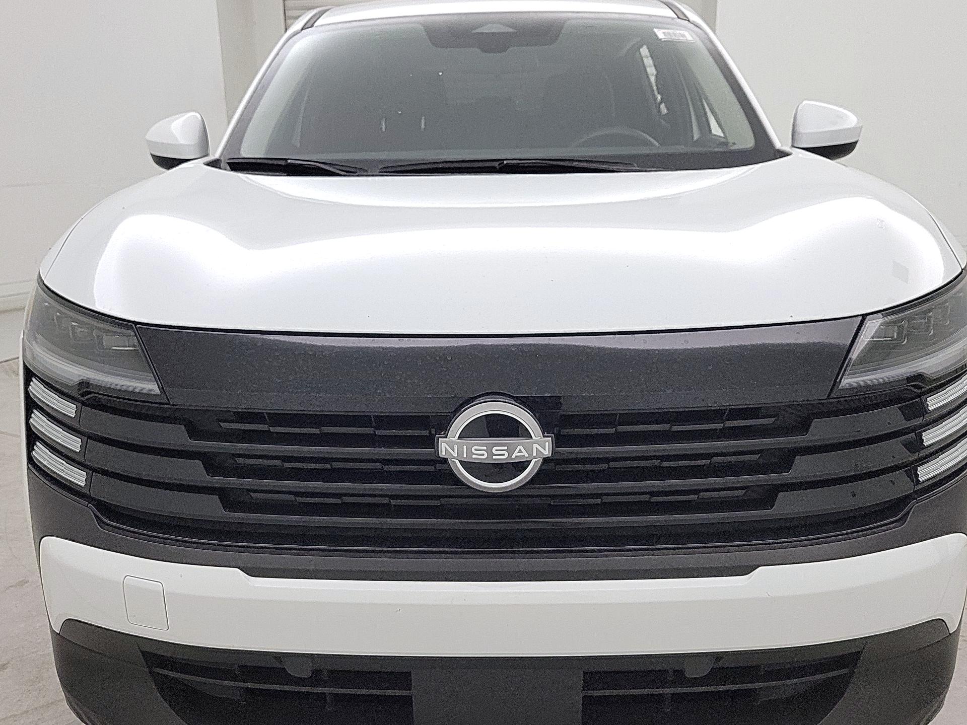Thumbnail: 2025 Nissan Kicks - 2