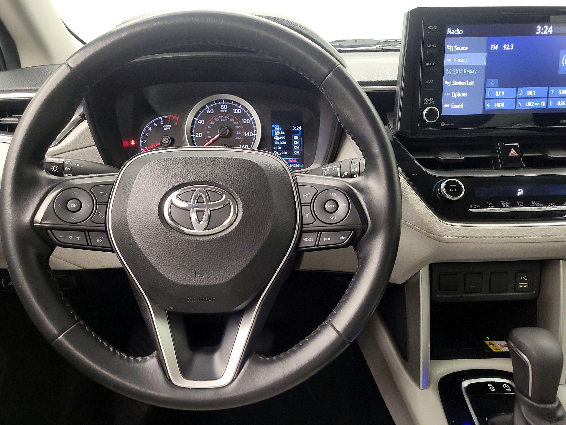 Thumbnail: 2022 Toyota Corolla Cross - 10