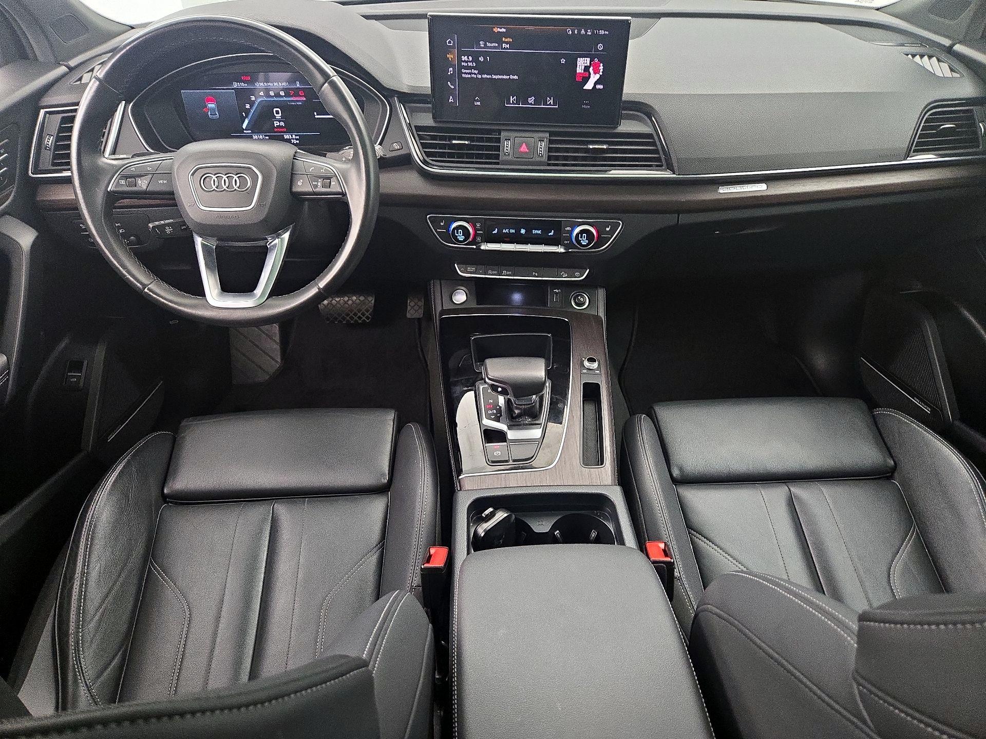 Thumbnail: 2023 Audi Q5 - 9