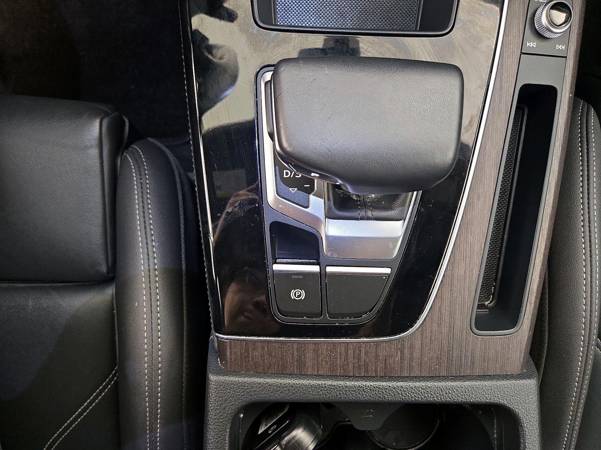 Thumbnail: 2023 Audi Q5 - 17