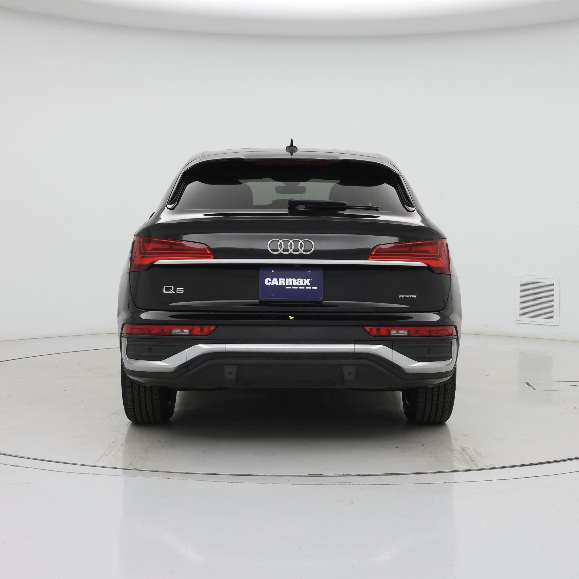 Thumbnail: 2023 Audi Q5 - 6