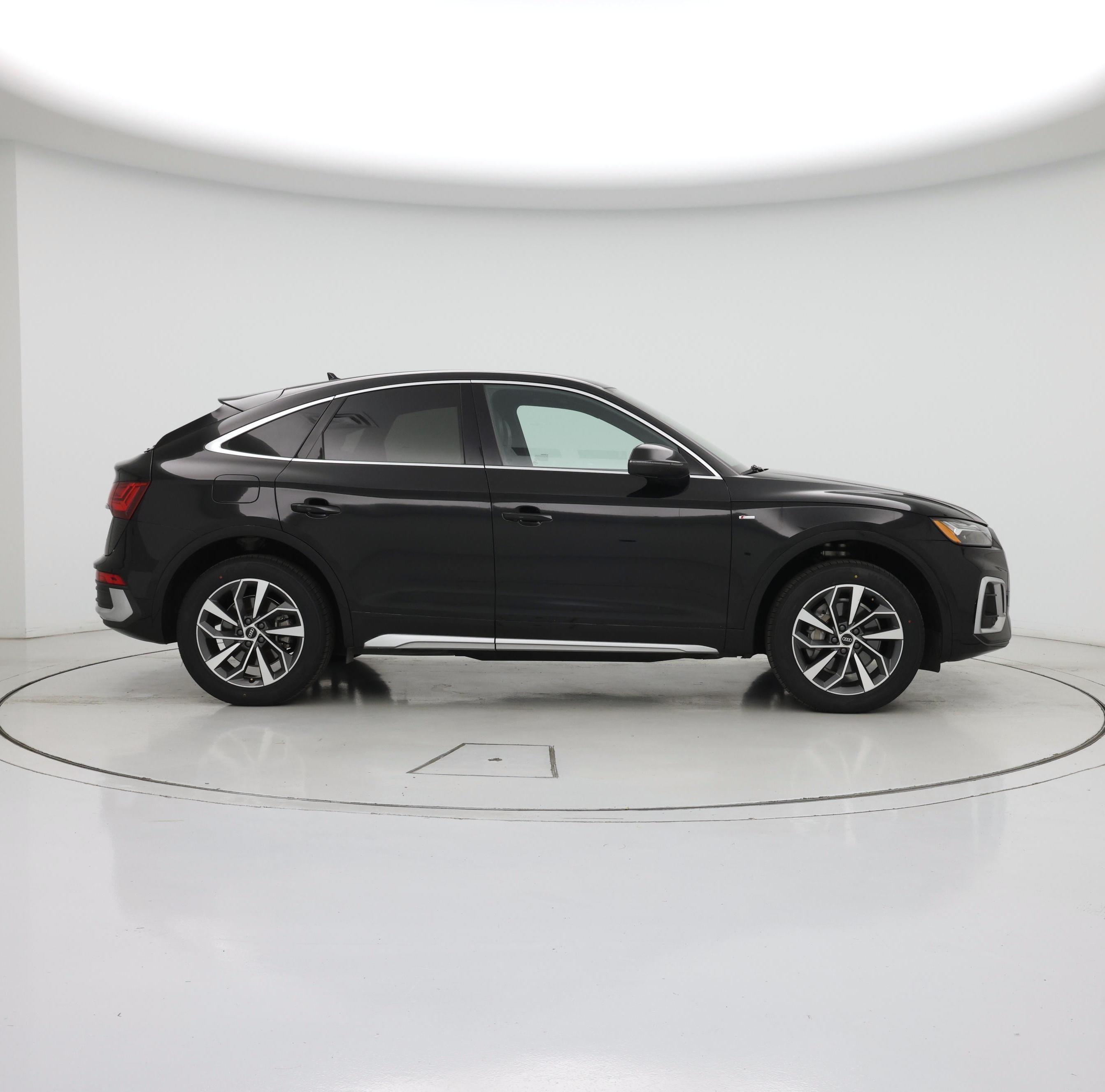 Thumbnail: 2023 Audi Q5 - 7