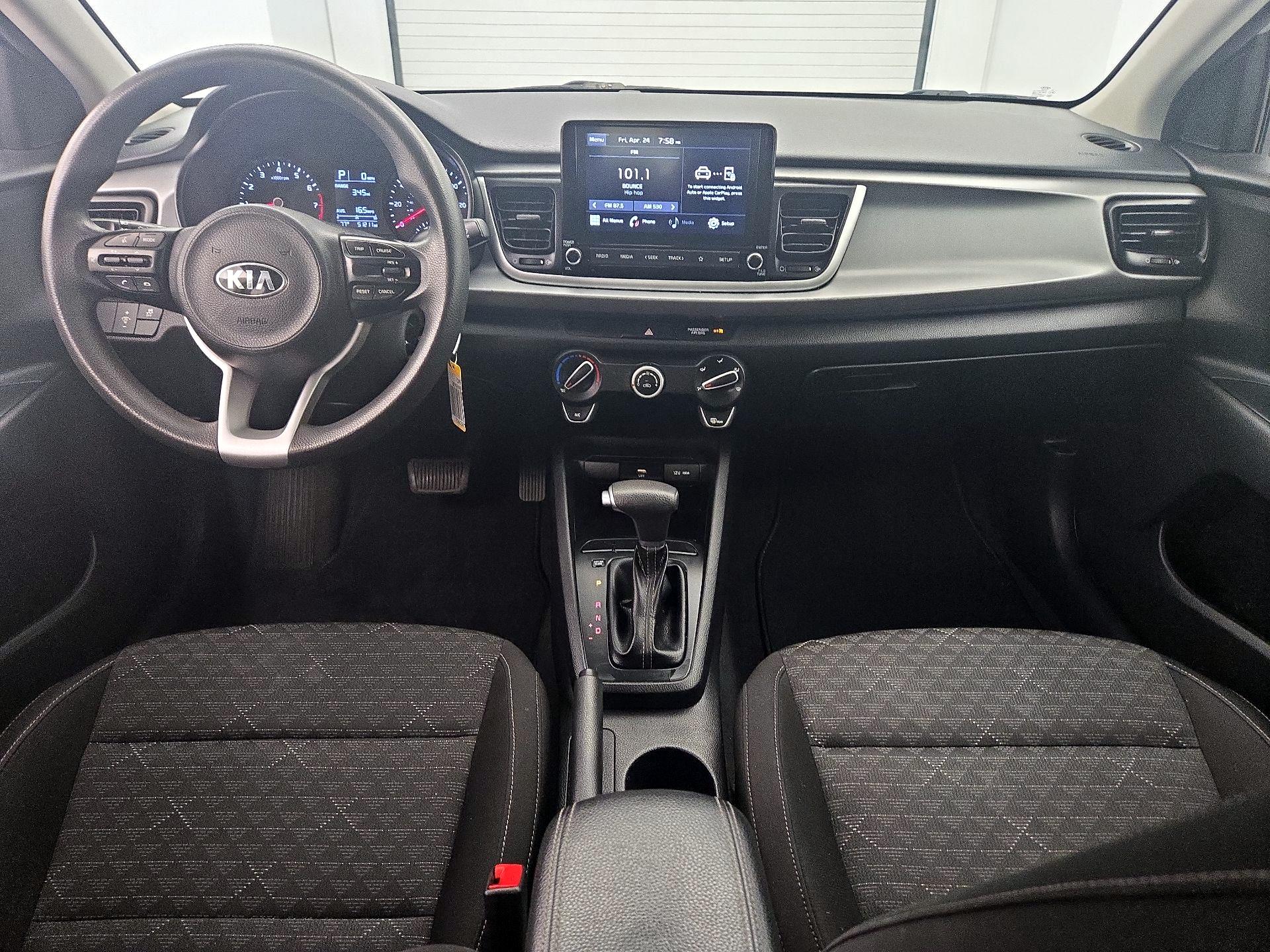 Thumbnail: 2021 Kia Rio - 9