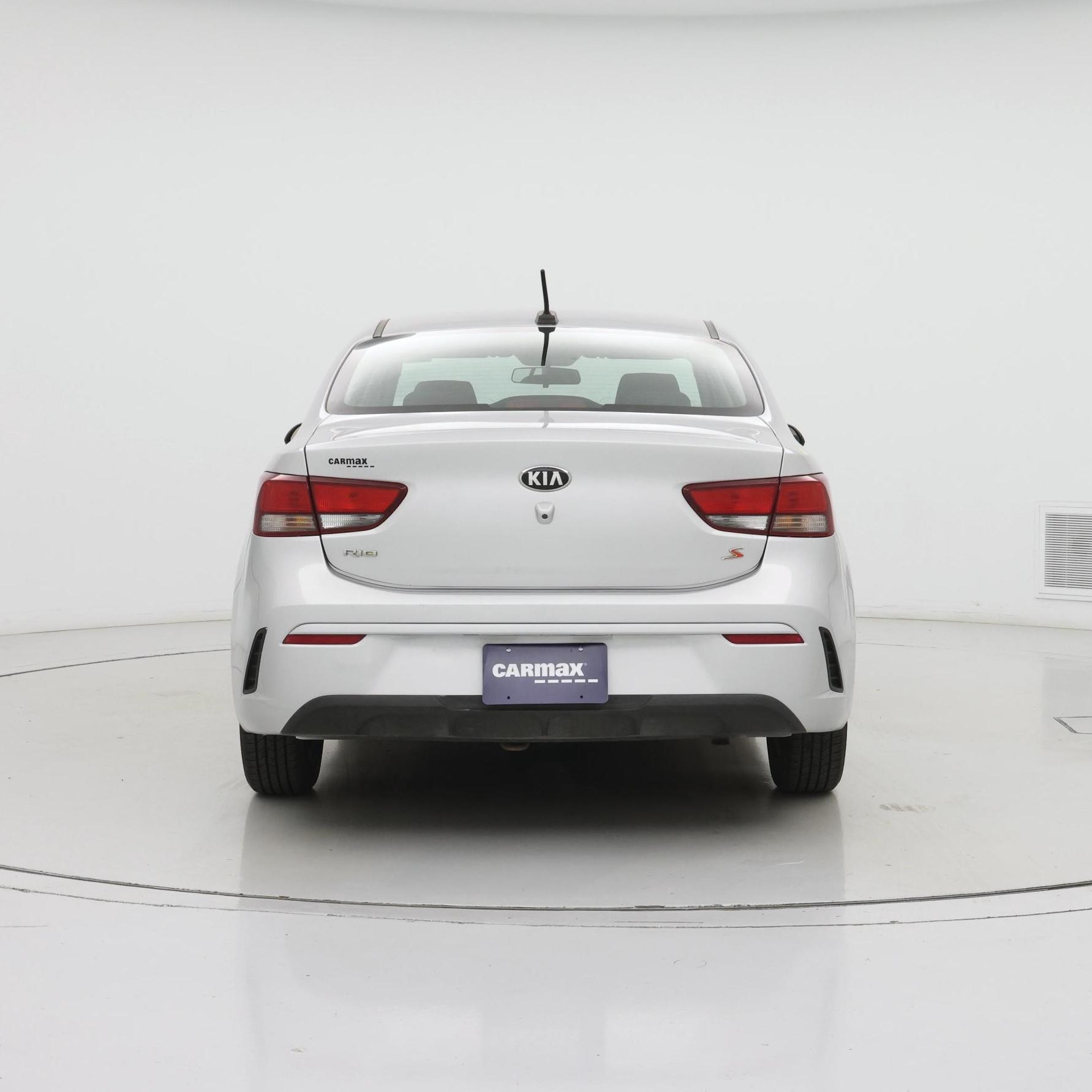 Thumbnail: 2021 Kia Rio - 6