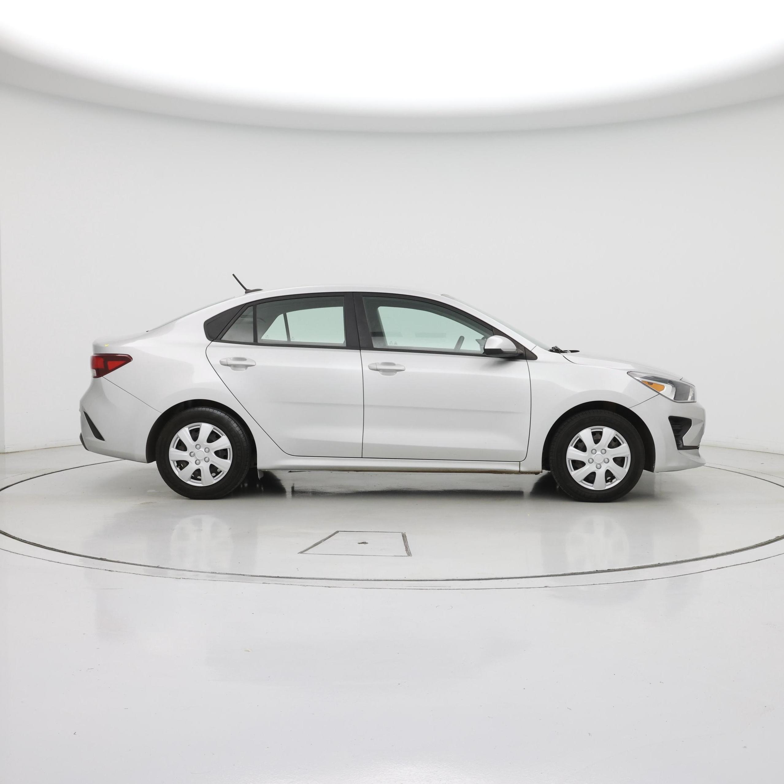 Thumbnail: 2021 Kia Rio - 7
