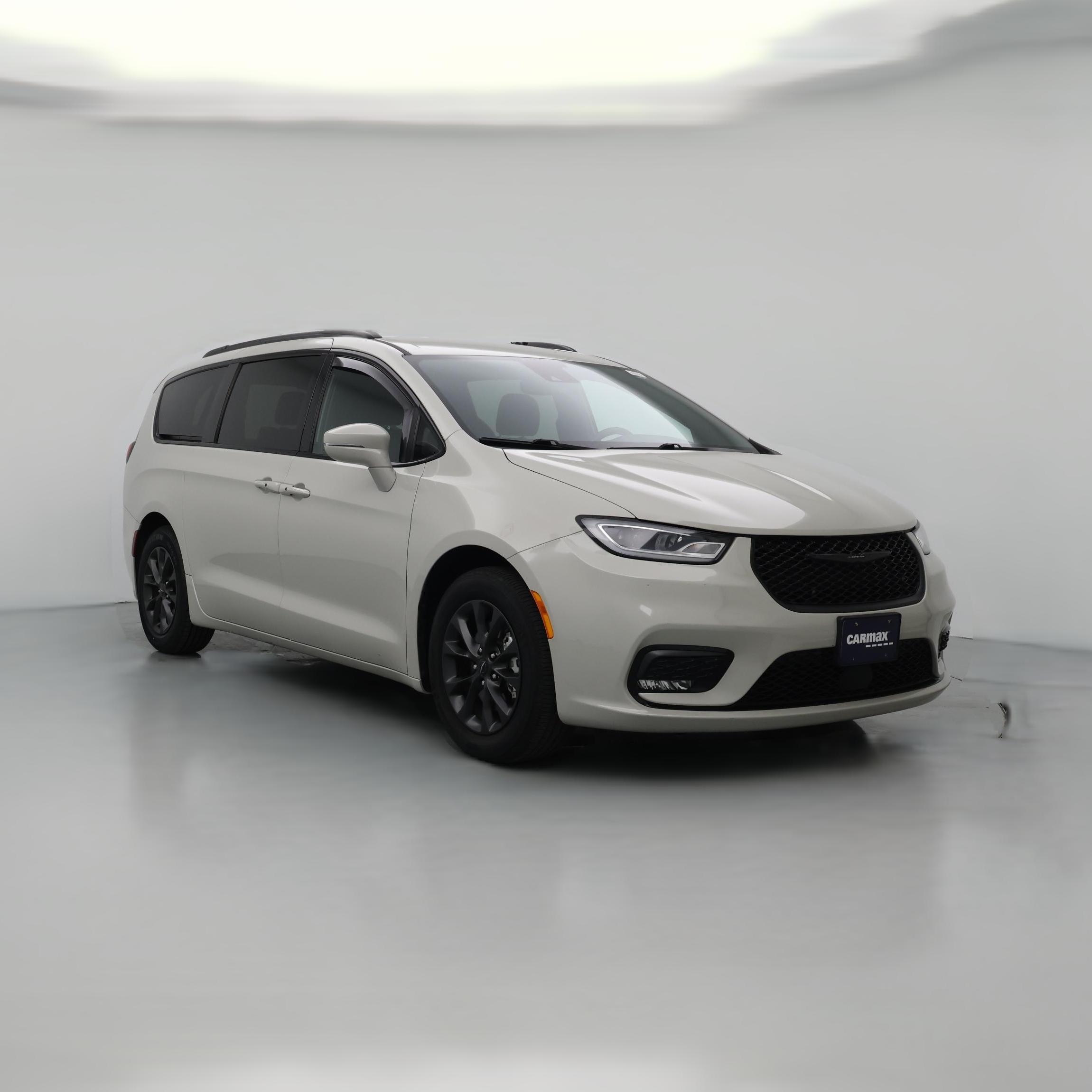 Thumbnail: 2021 Chrysler Pacifica - 1