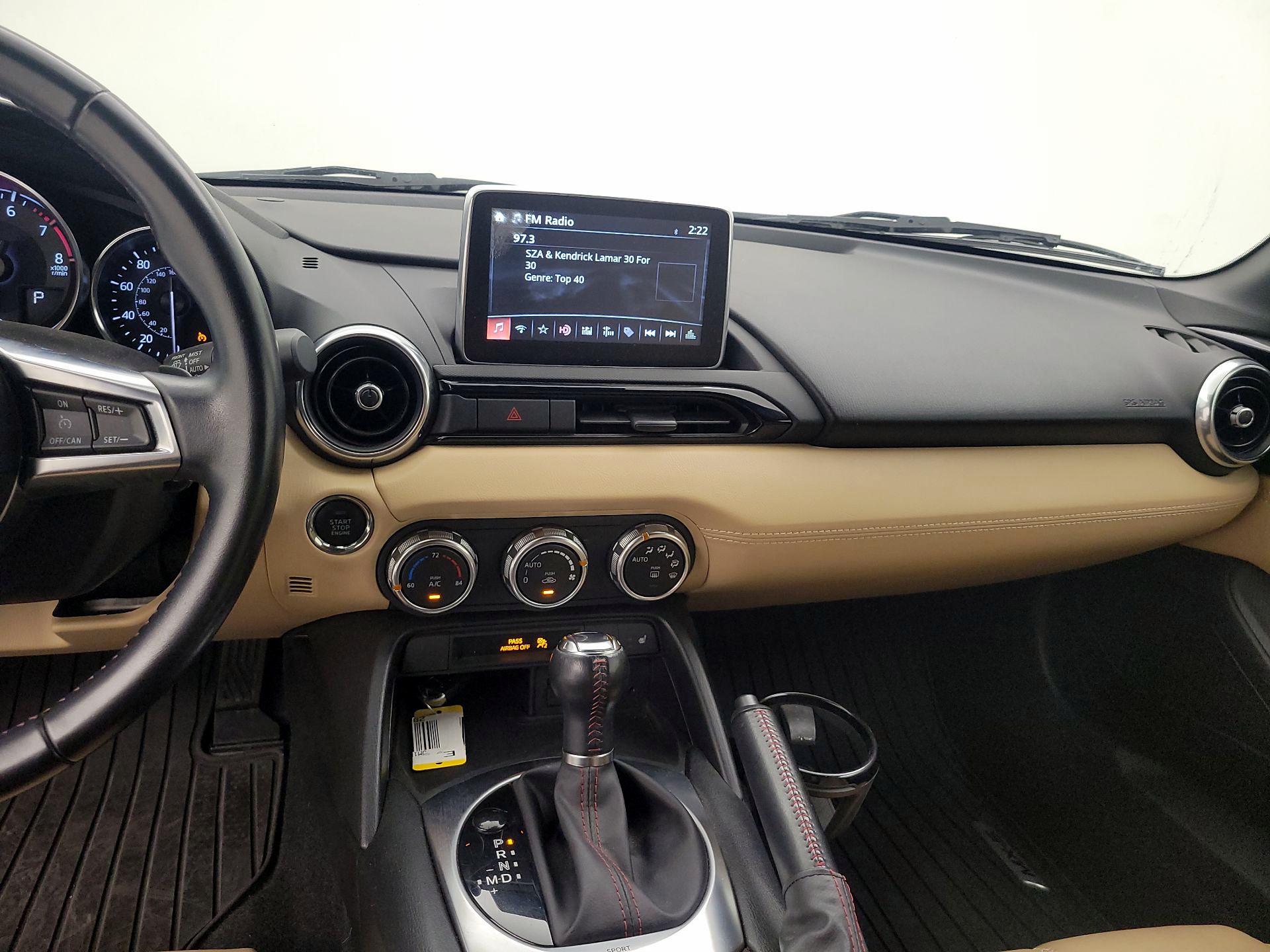 Thumbnail: 2016 Mazda MX-5 Miata - 9