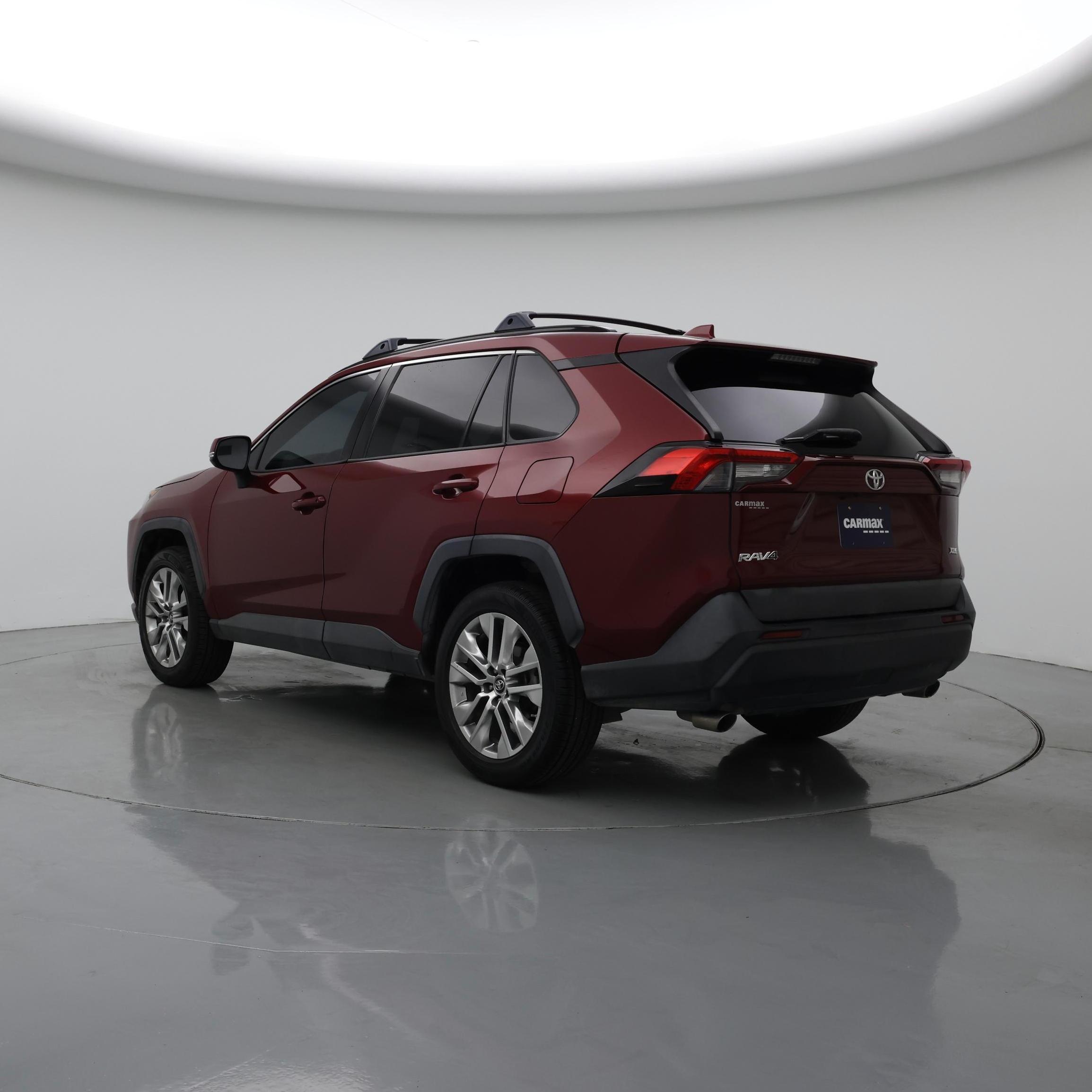 Thumbnail: 2019 Toyota RAV4 - 2
