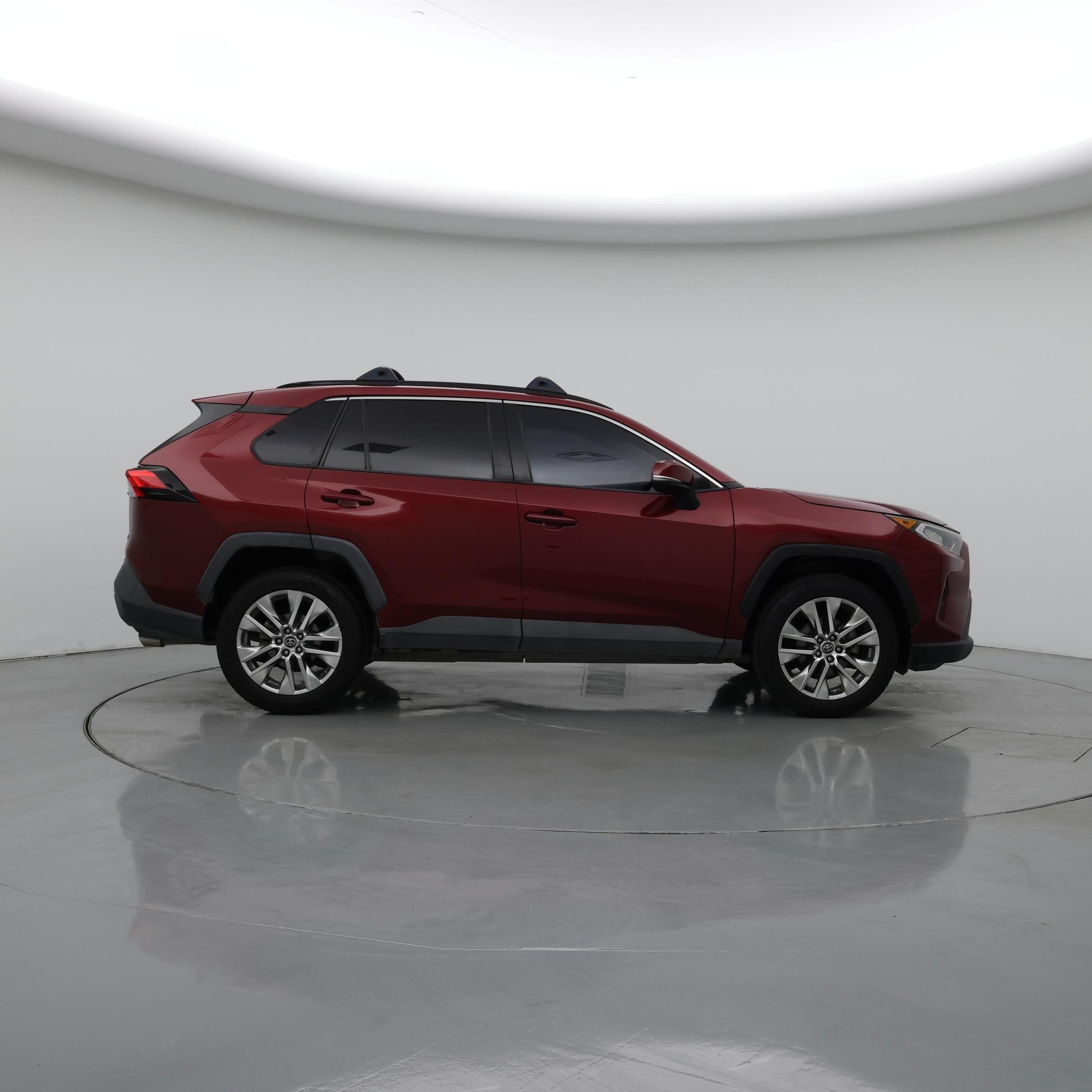 Thumbnail: 2019 Toyota RAV4 - 7