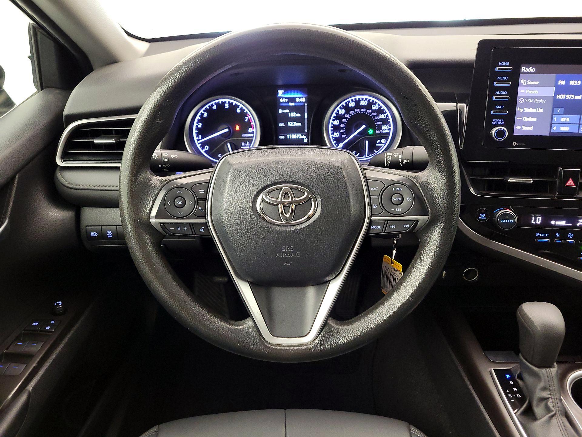 Thumbnail: 2022 Toyota Camry - 10