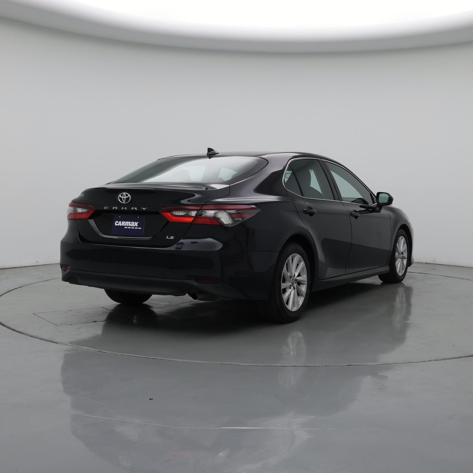 Thumbnail: 2022 Toyota Camry - 8