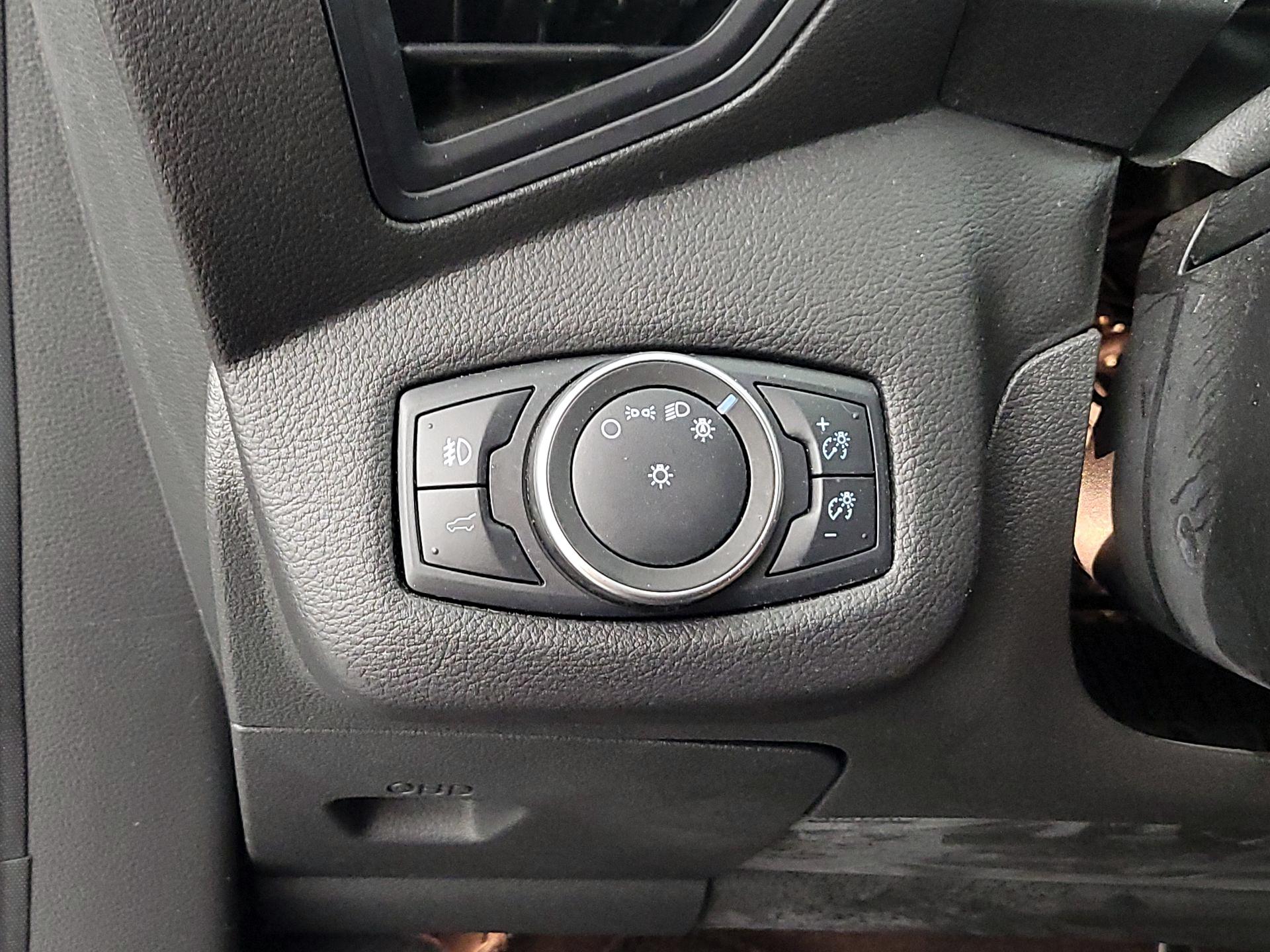 Thumbnail: 2019 Ford Escape - 13