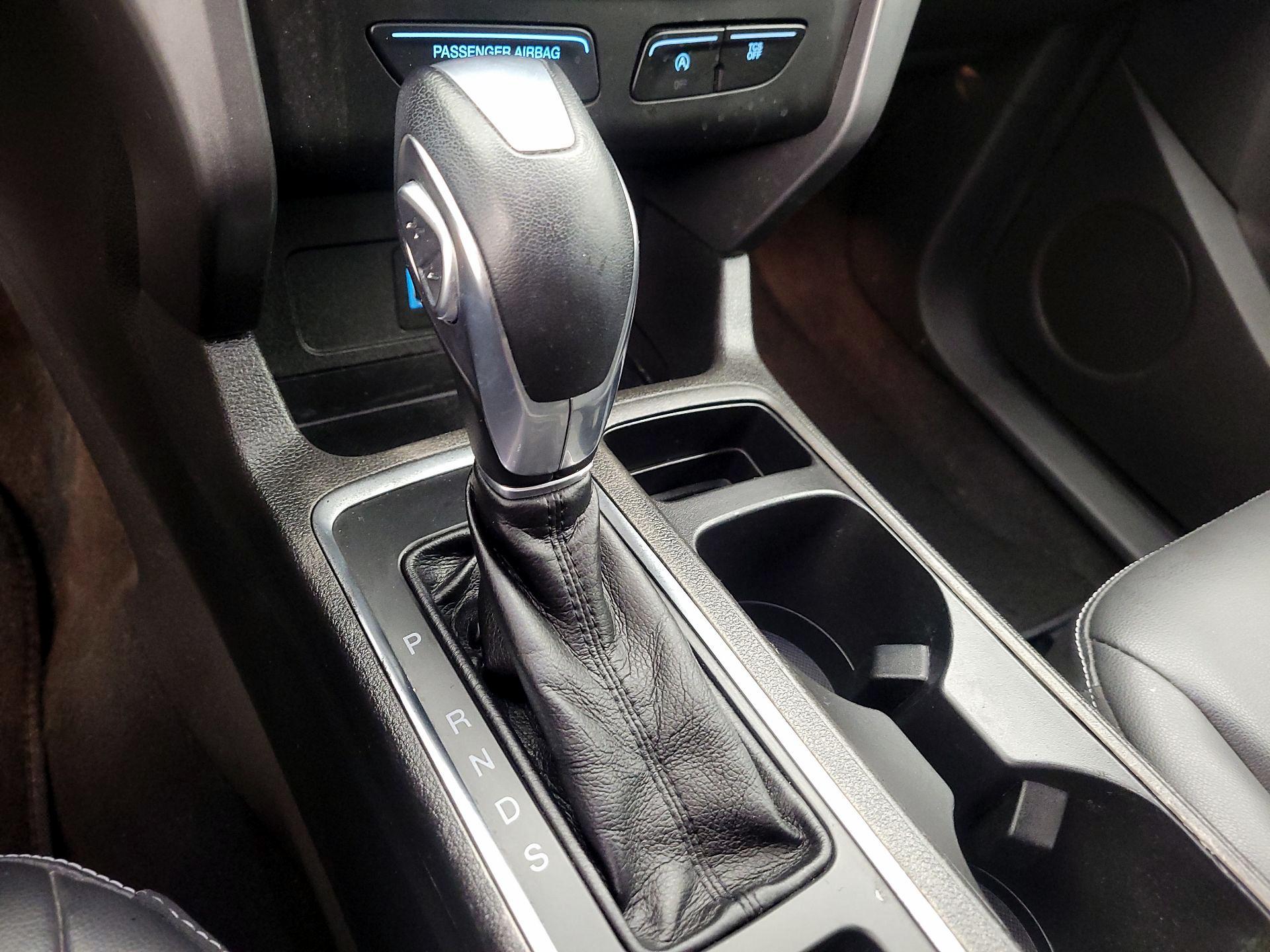 Thumbnail: 2019 Ford Escape - 17