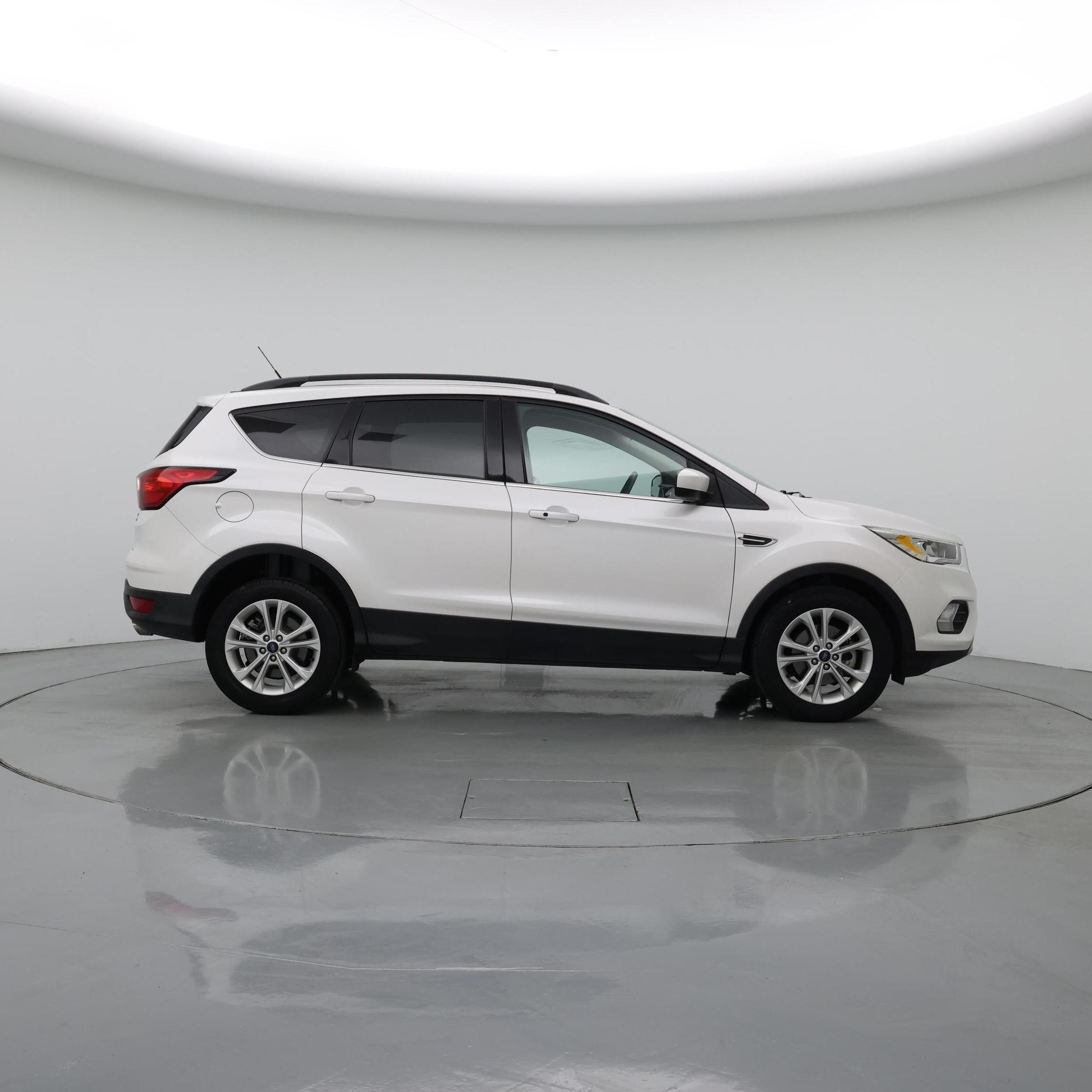 Thumbnail: 2019 Ford Escape - 7