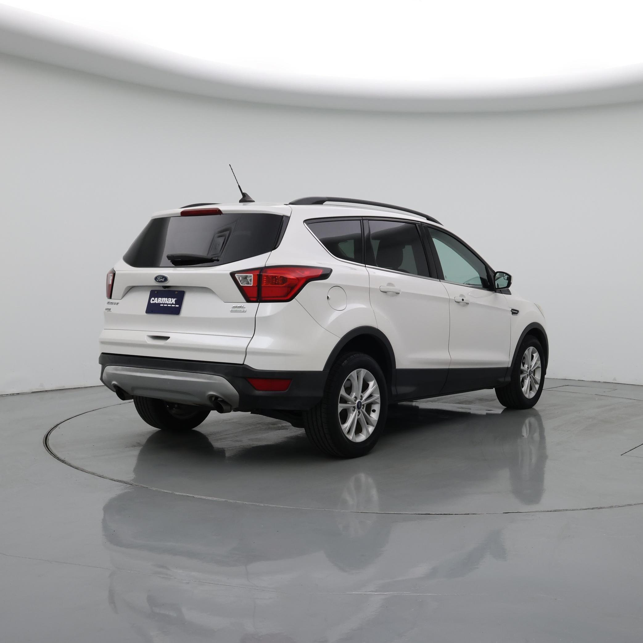 Thumbnail: 2019 Ford Escape - 8