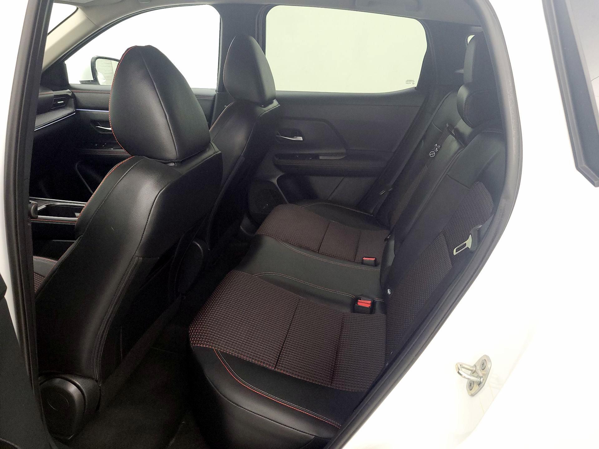 Thumbnail: 2025 Nissan Kicks - 19