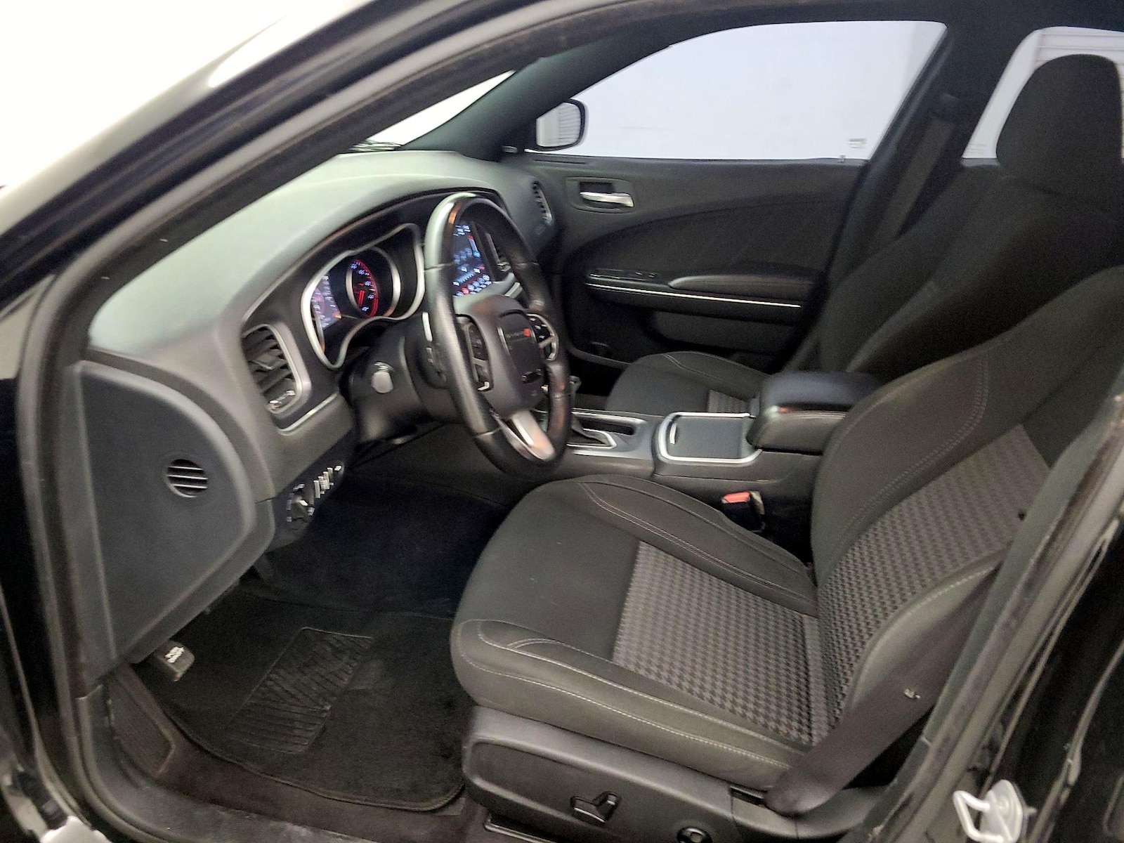 2018 Dodge Charger GT - Photo 12