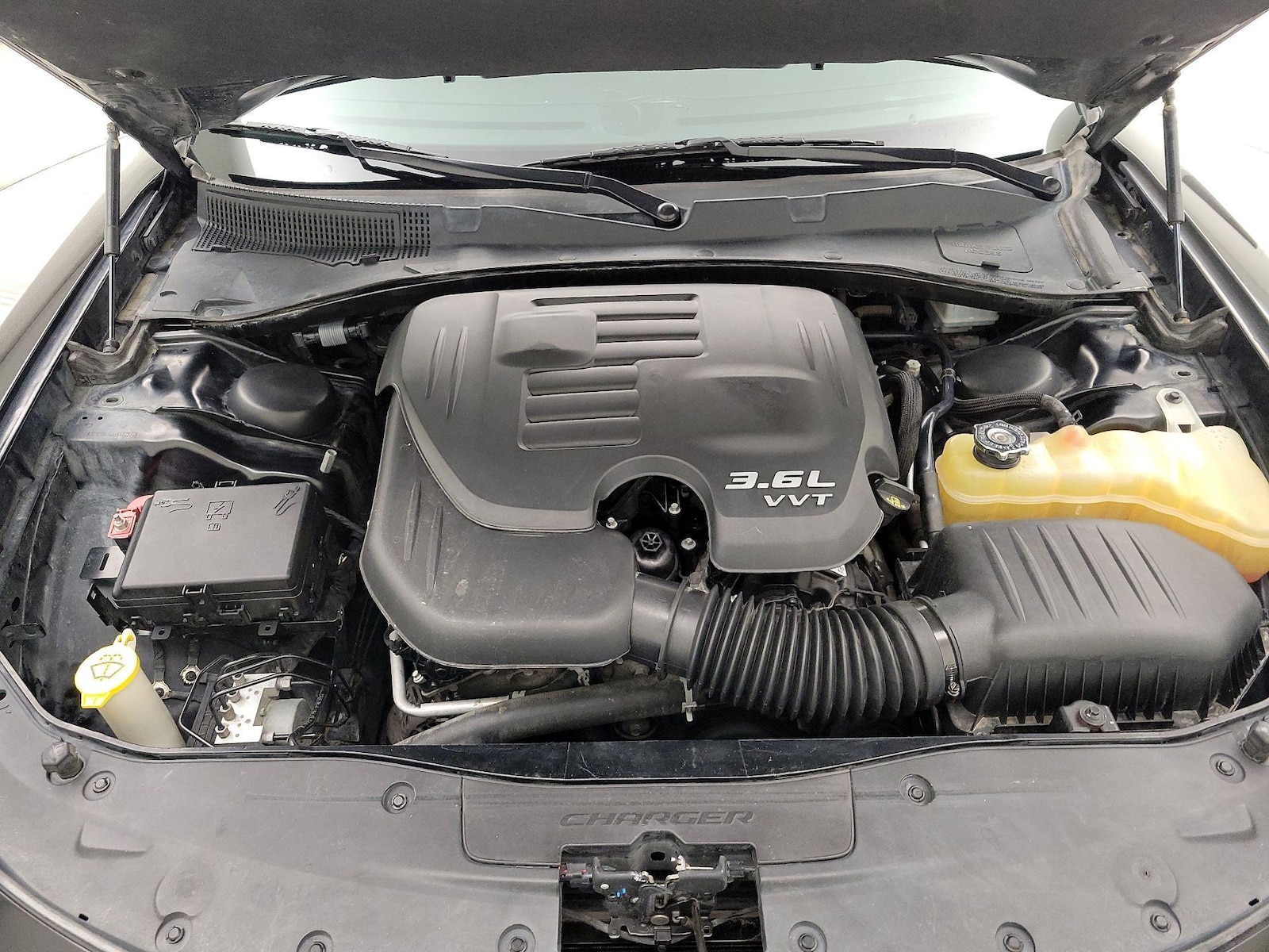 2018 Dodge Charger GT - Photo 18