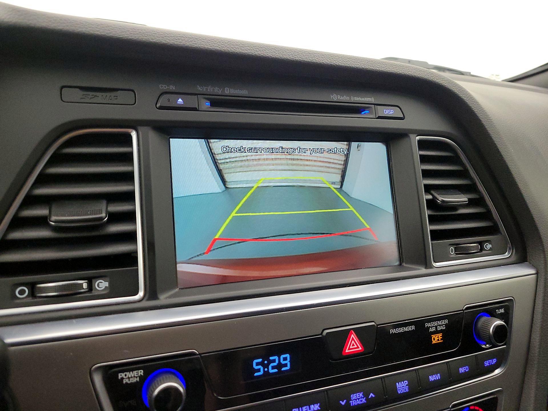 Thumbnail: 2015 Hyundai Sonata - 15