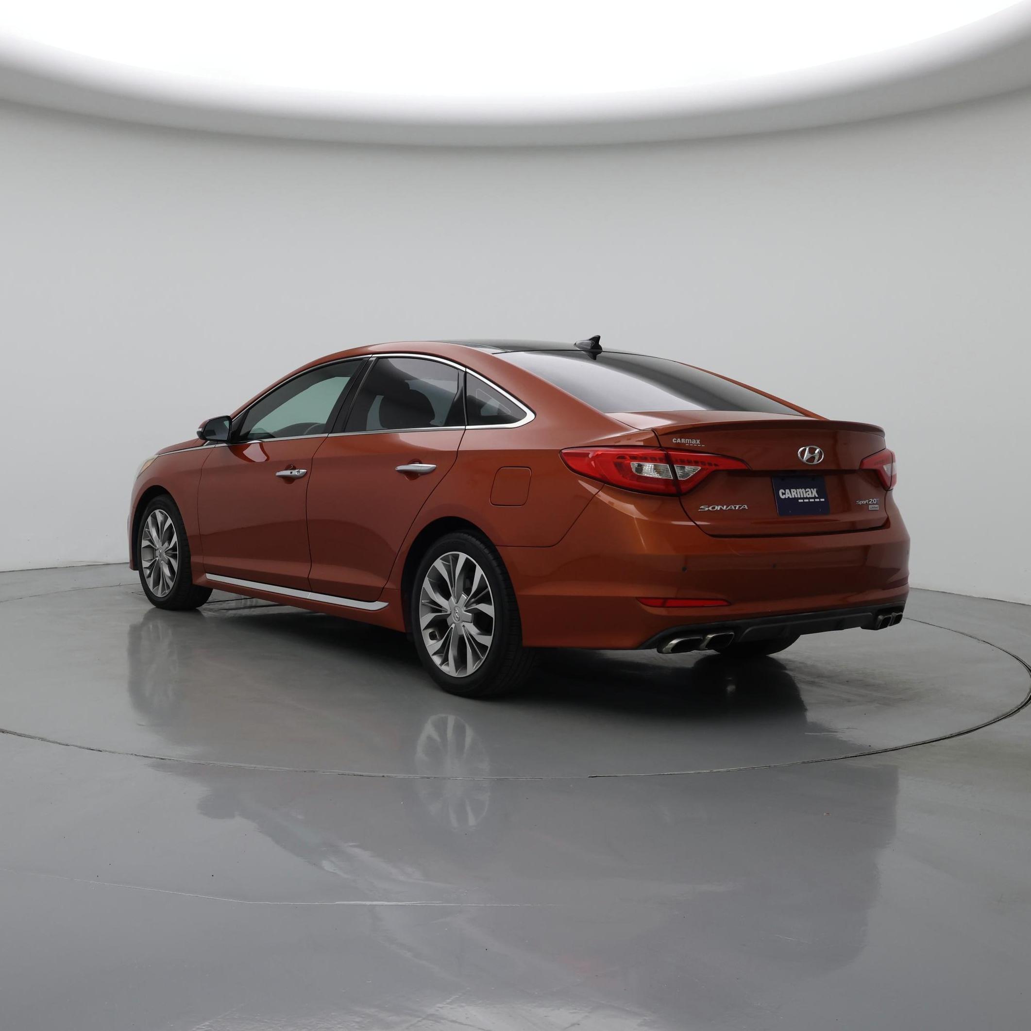 Thumbnail: 2015 Hyundai Sonata - 2