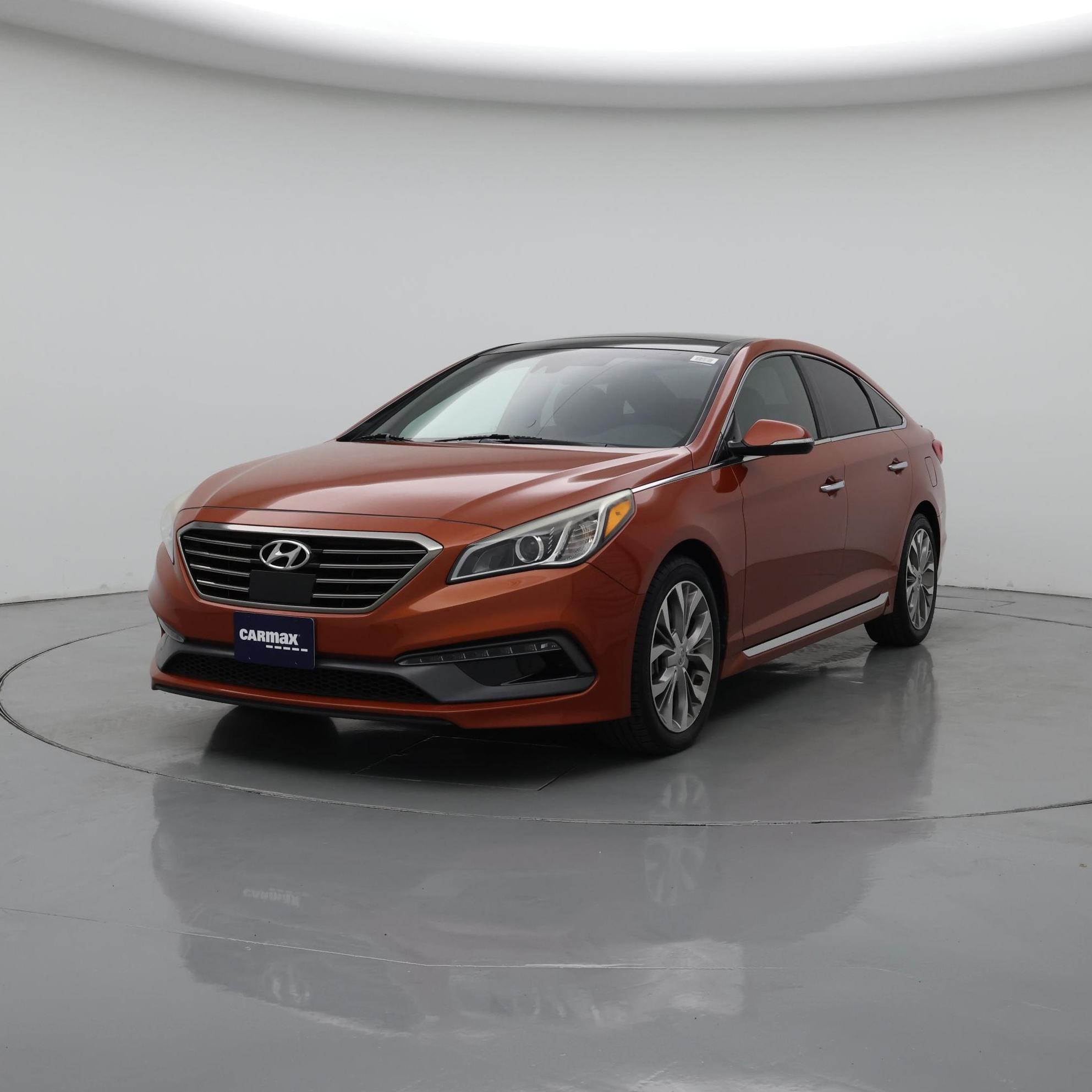Thumbnail: 2015 Hyundai Sonata - 4