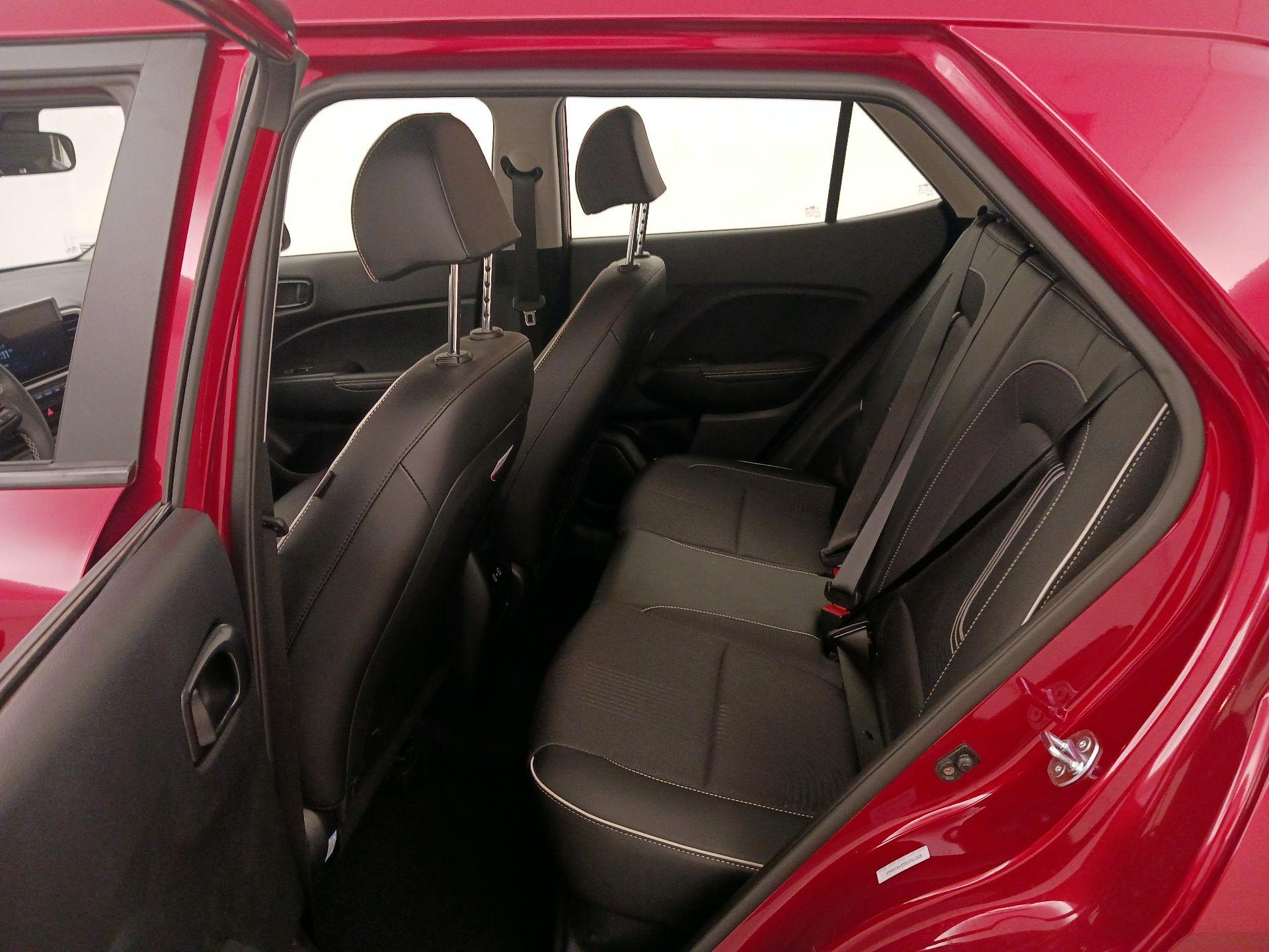 Thumbnail: 2025 Hyundai Venue - 20