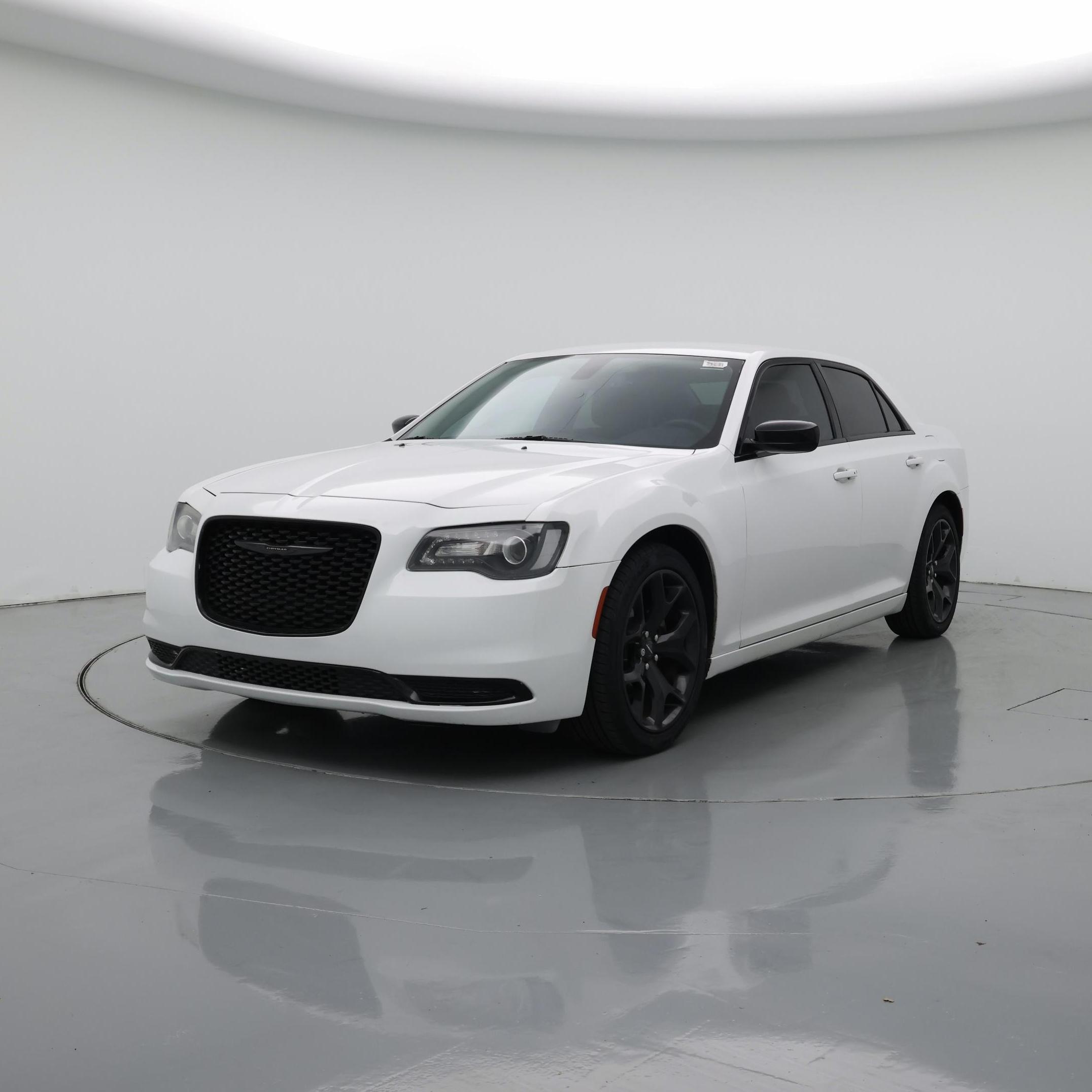 Thumbnail: 2021 Chrysler 300 - 4