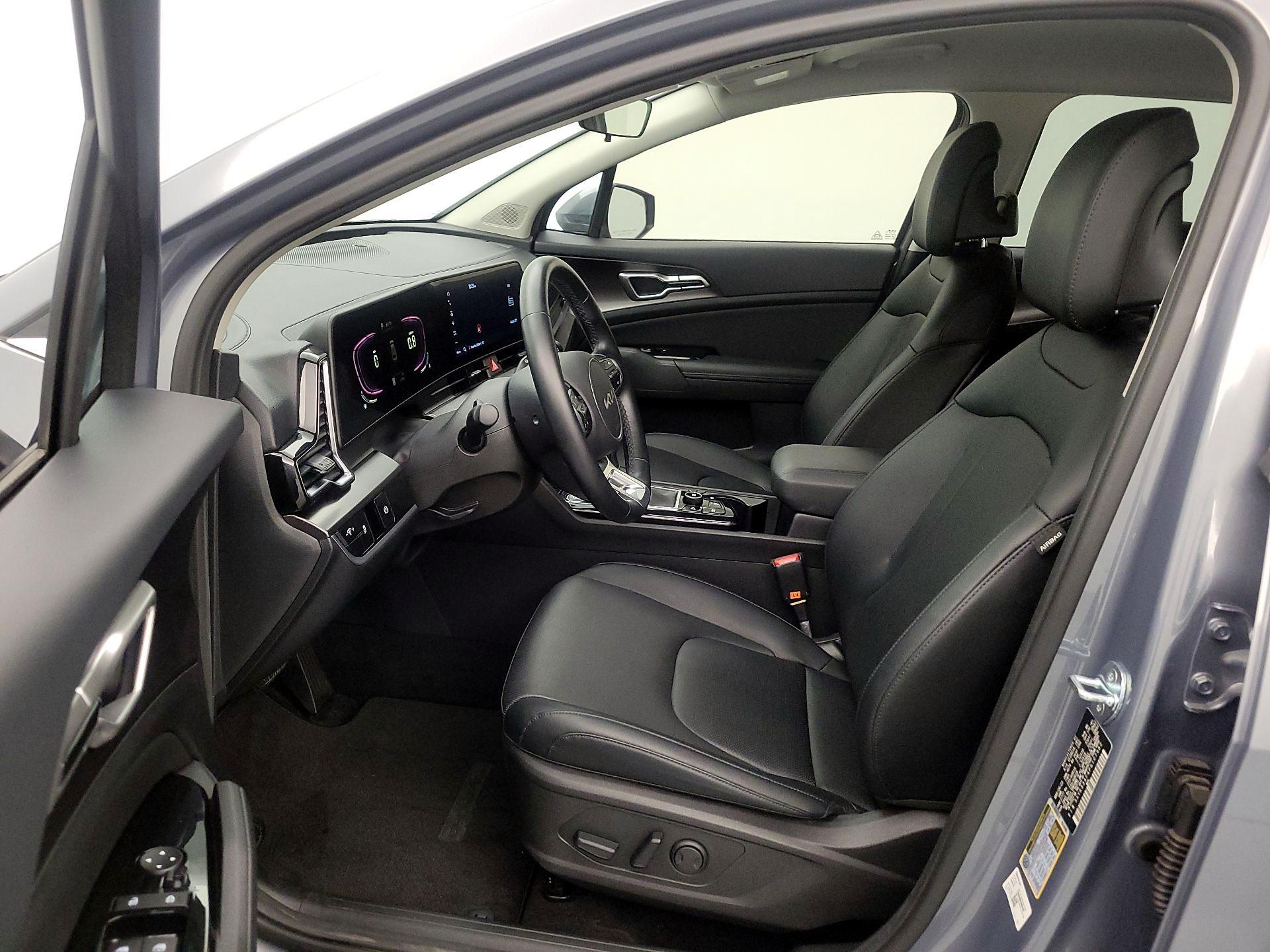 Thumbnail: 2023 Kia Sportage - 11