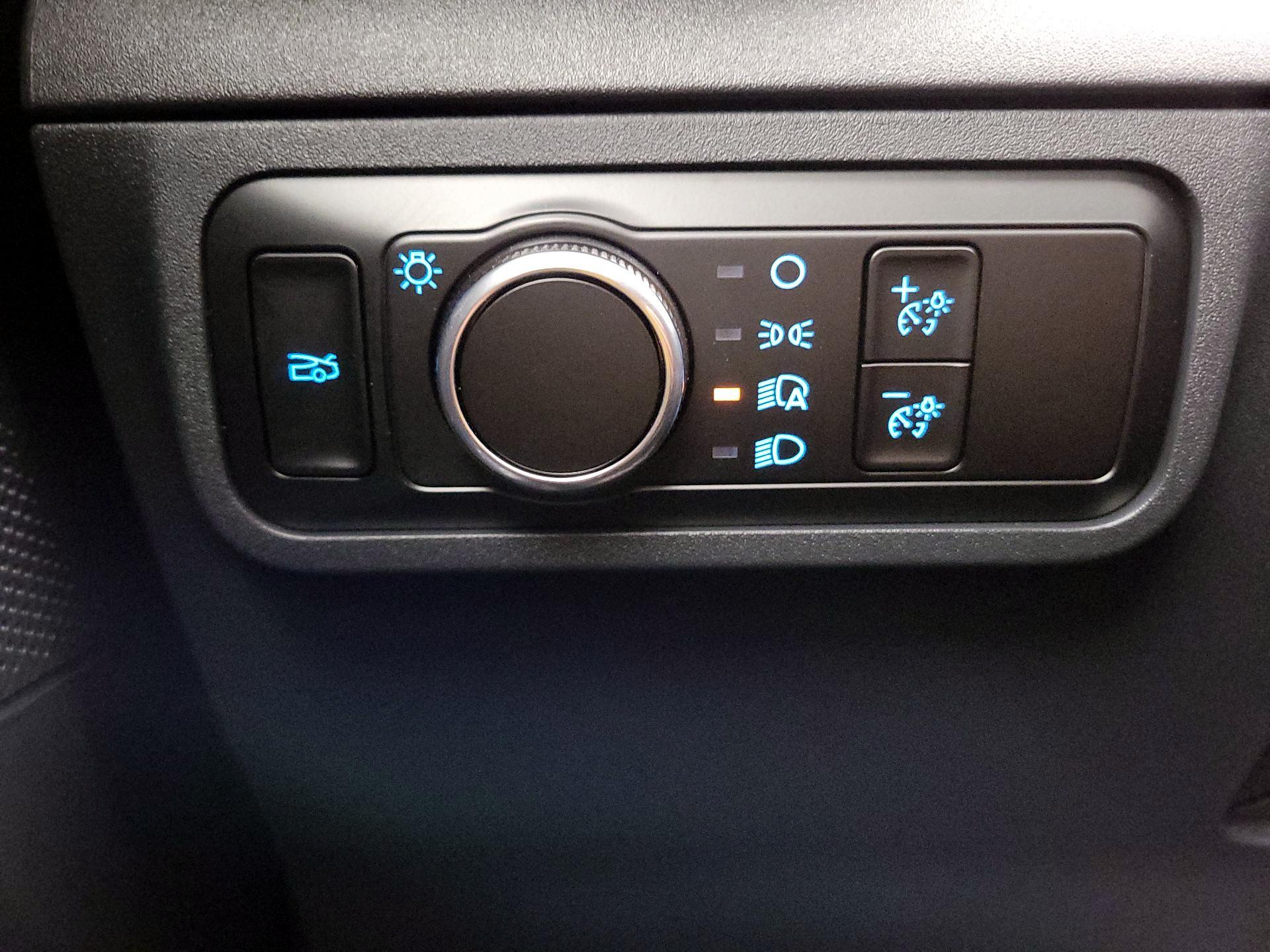 Thumbnail: 2025 Ford Mustang - 13