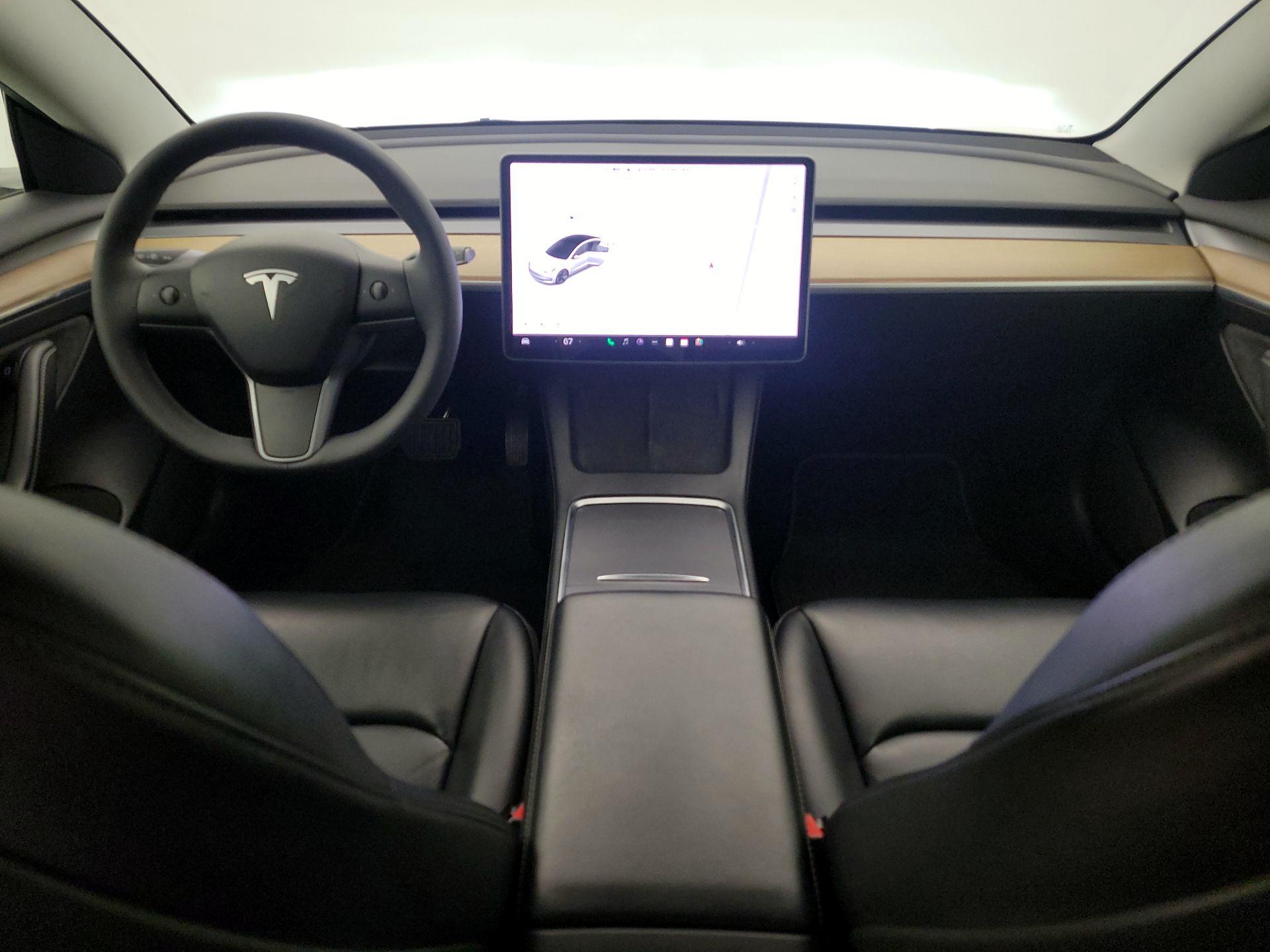 Thumbnail: 2022 Tesla Model 3 - 9