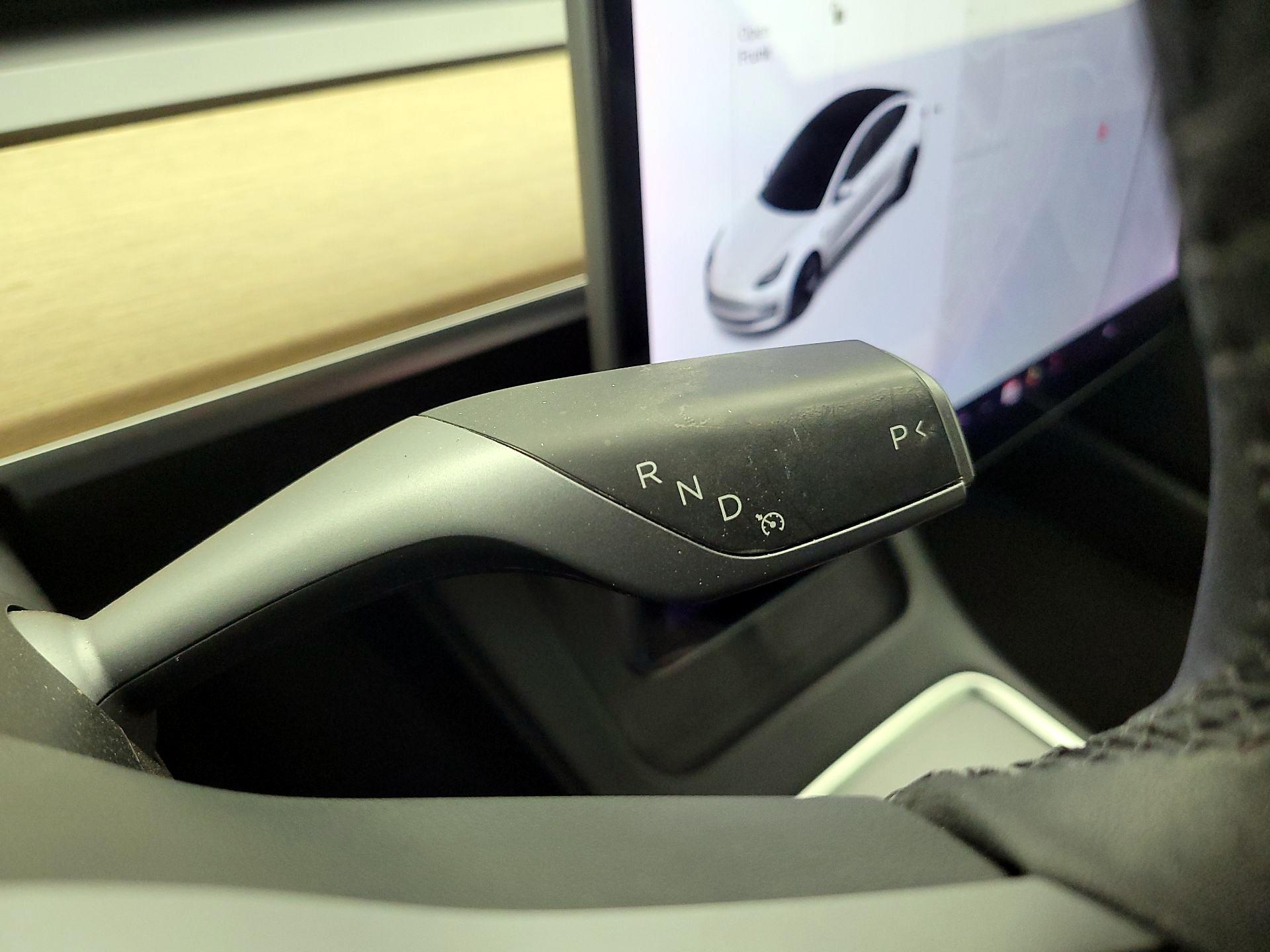 Thumbnail: 2022 Tesla Model 3 - 17