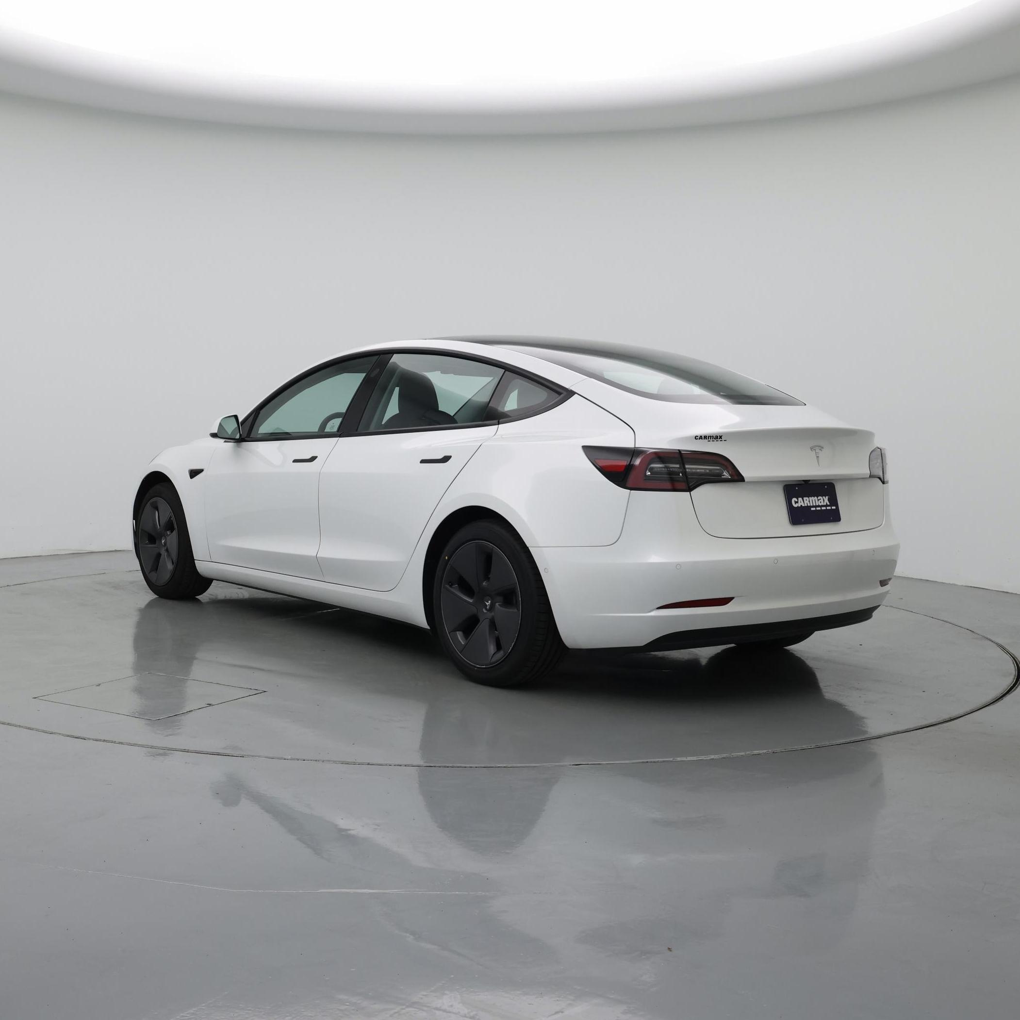 Thumbnail: 2022 Tesla Model 3 - 2