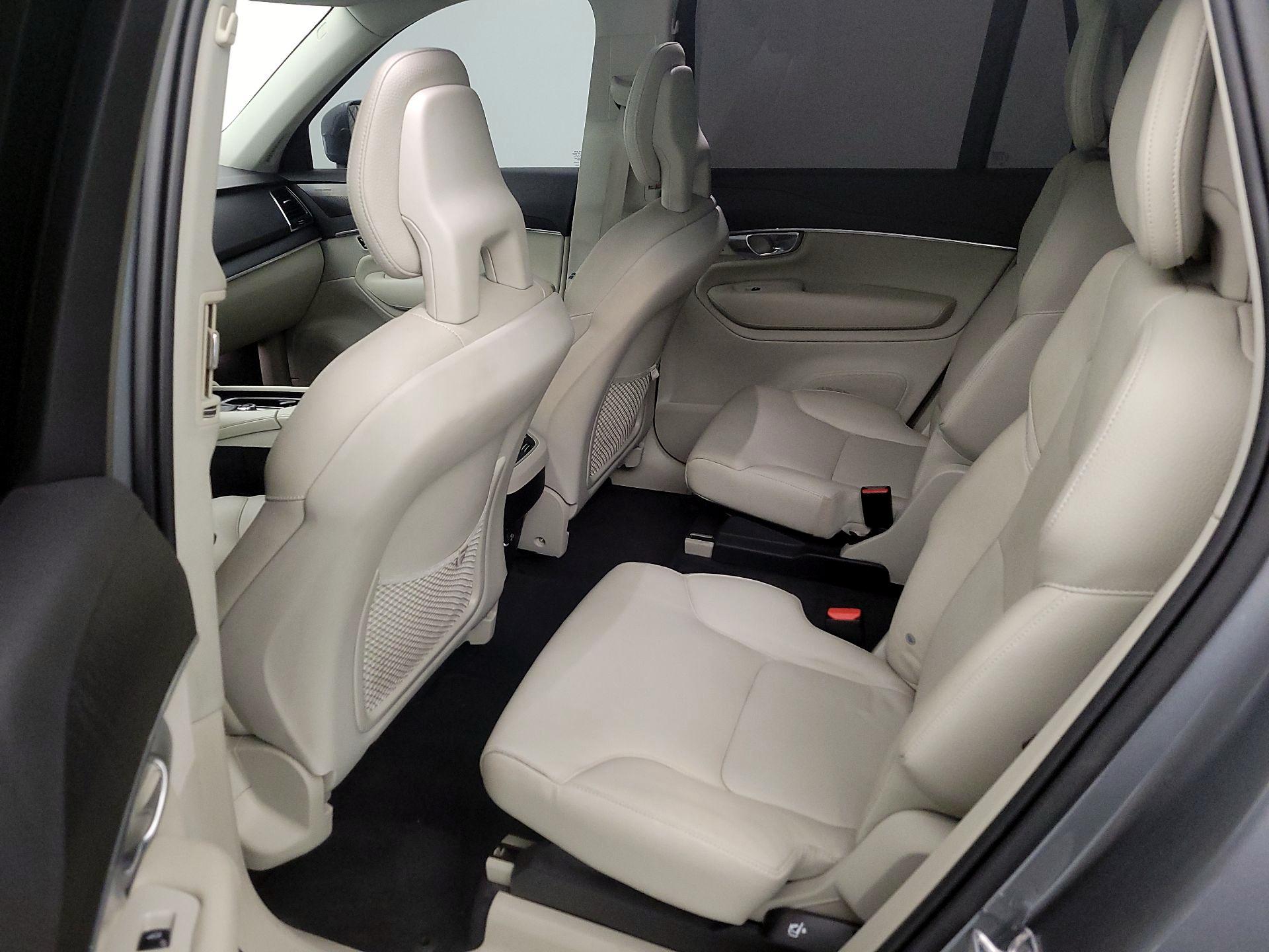 Thumbnail: 2020 Volvo XC90 - 20