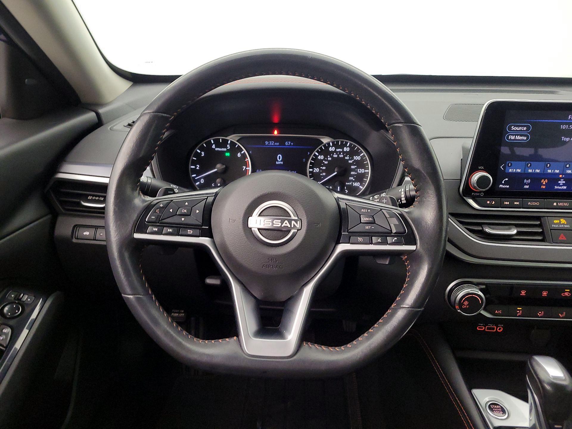 Thumbnail: 2023 Nissan Altima - 10