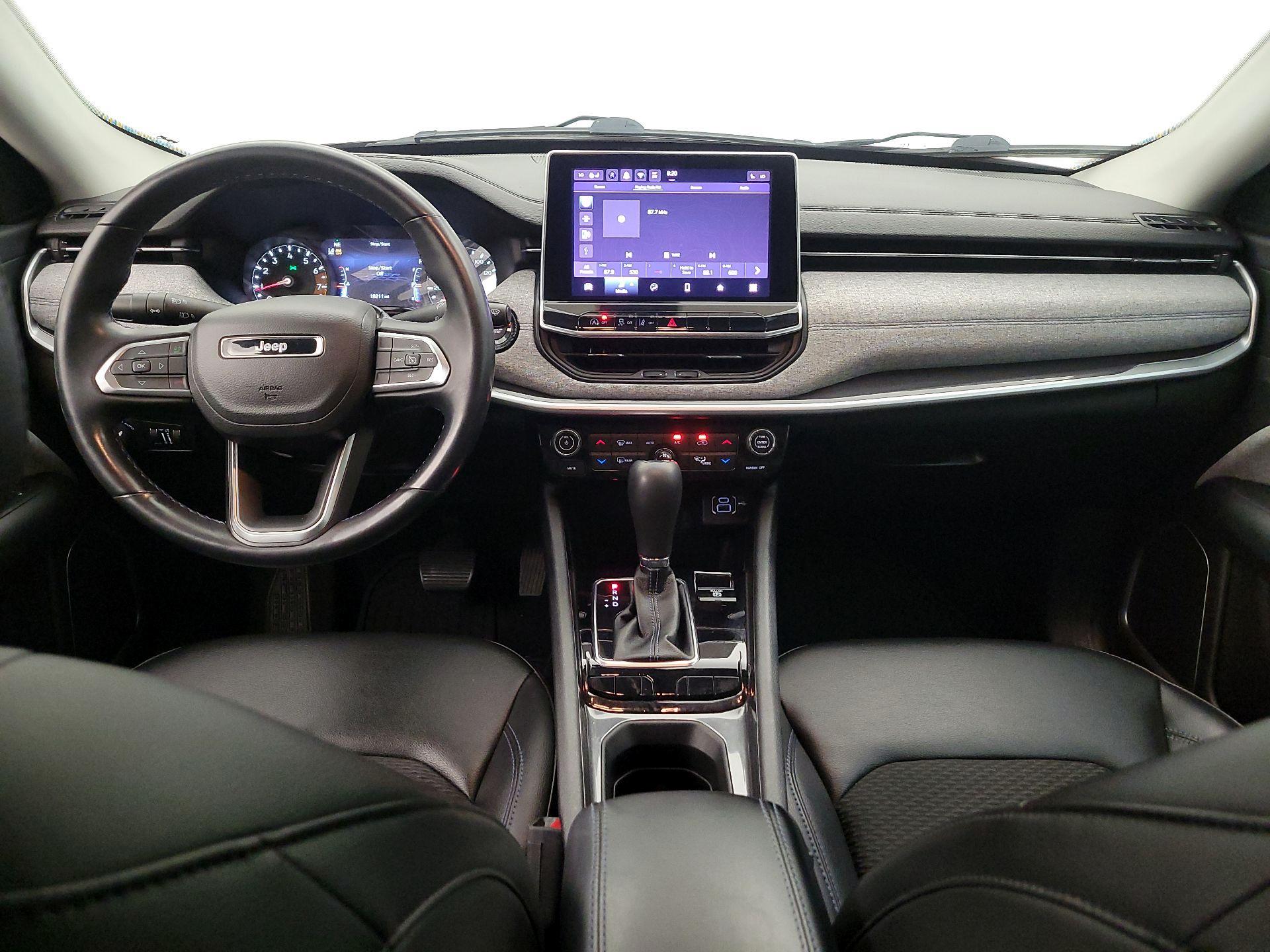 Thumbnail: 2022 Jeep Compass - 9