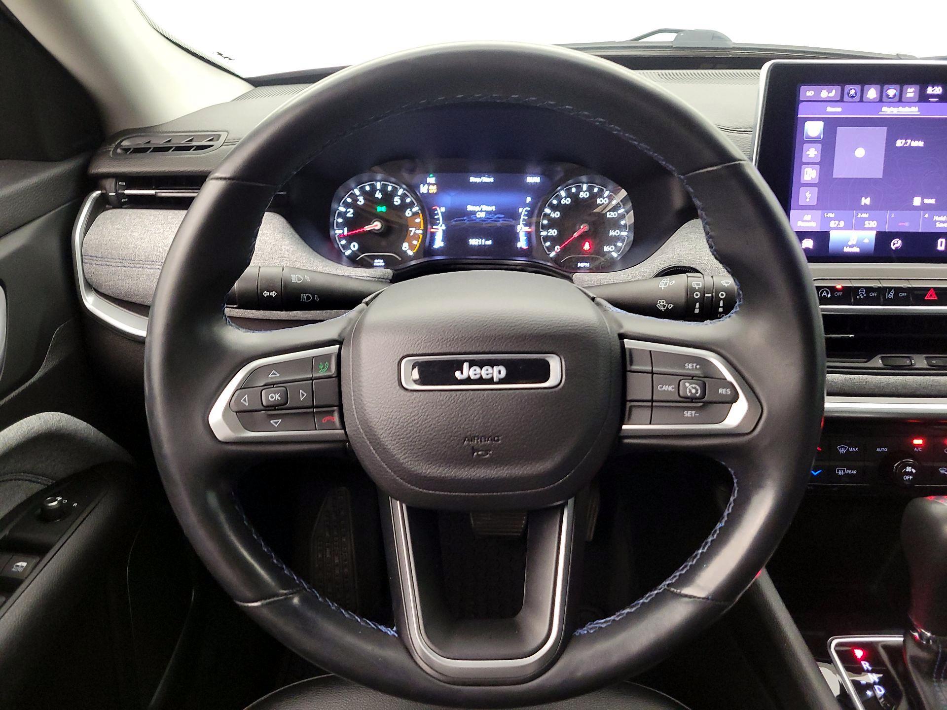 Thumbnail: 2022 Jeep Compass - 10