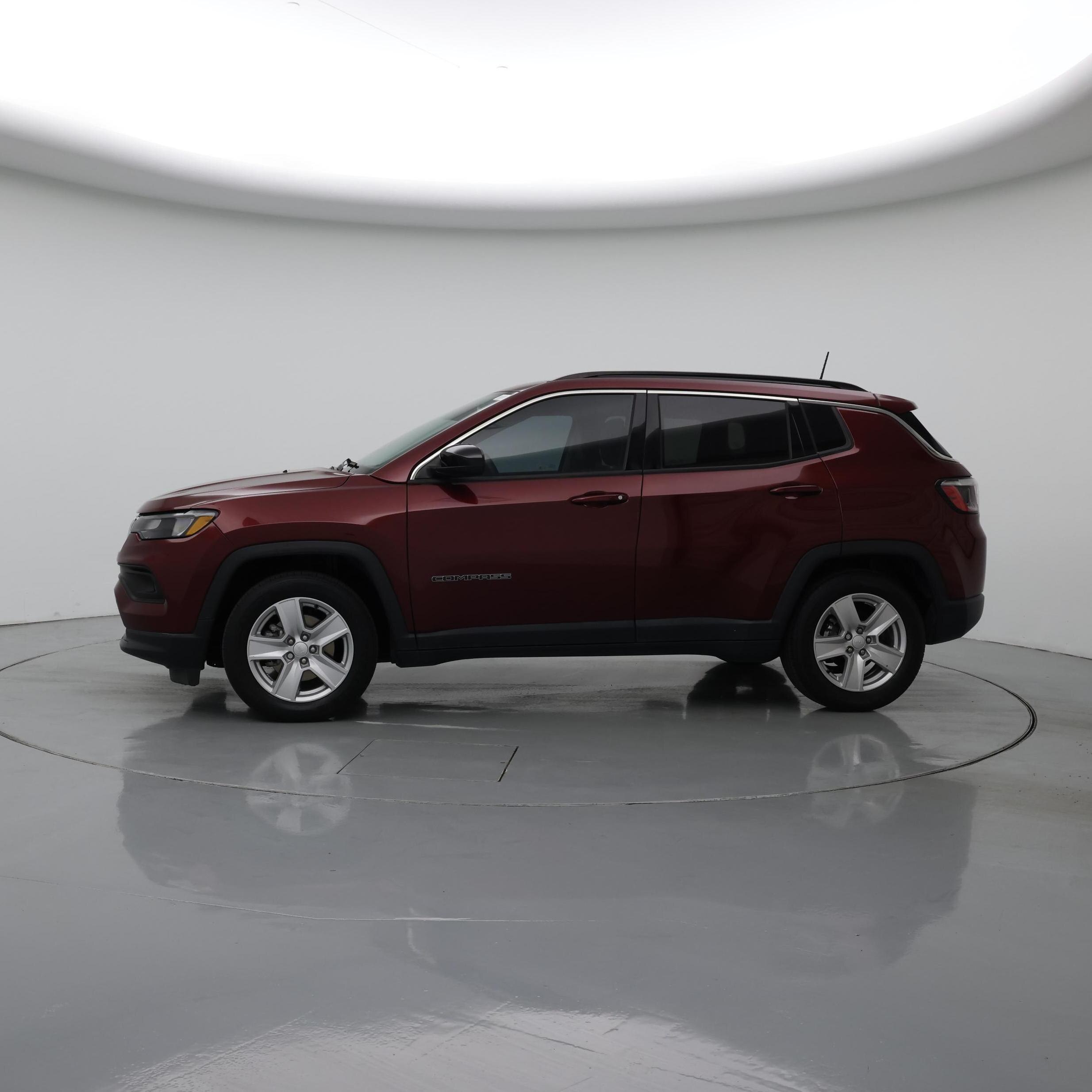 Thumbnail: 2022 Jeep Compass - 3
