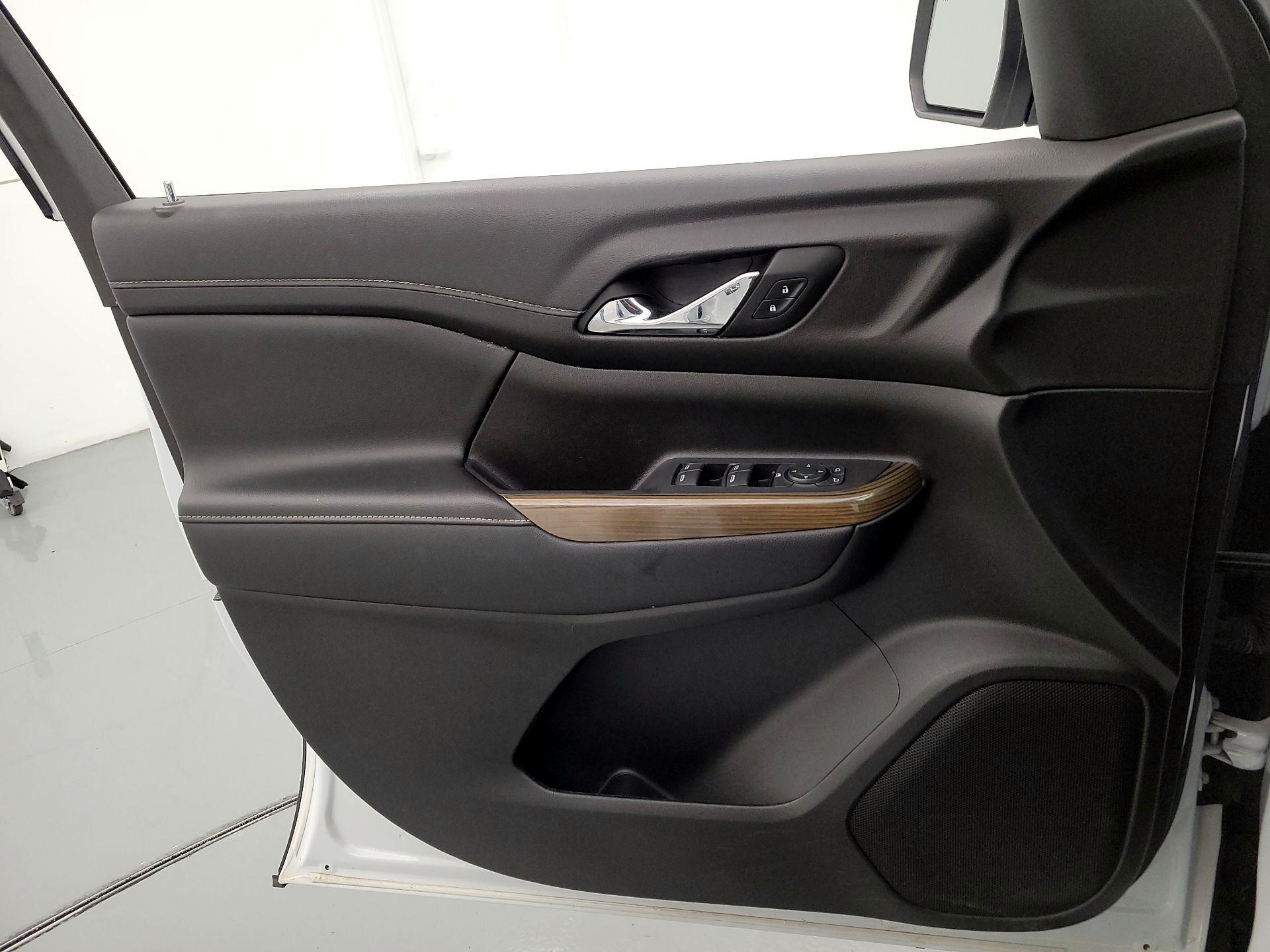 Thumbnail: 2022 GMC Acadia - 12